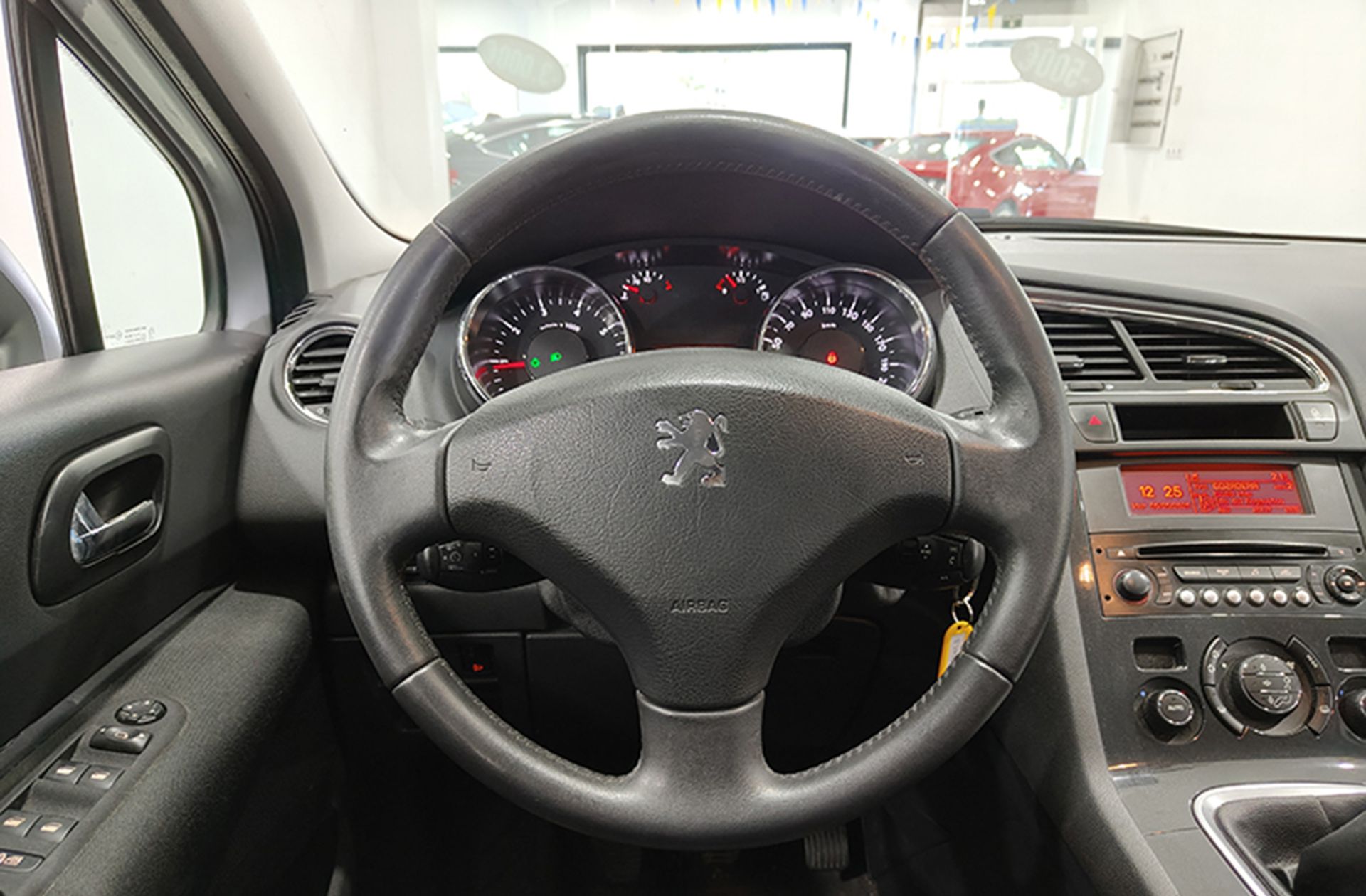 Peugeot 5008 Active VTi 7 plazas - foto 22