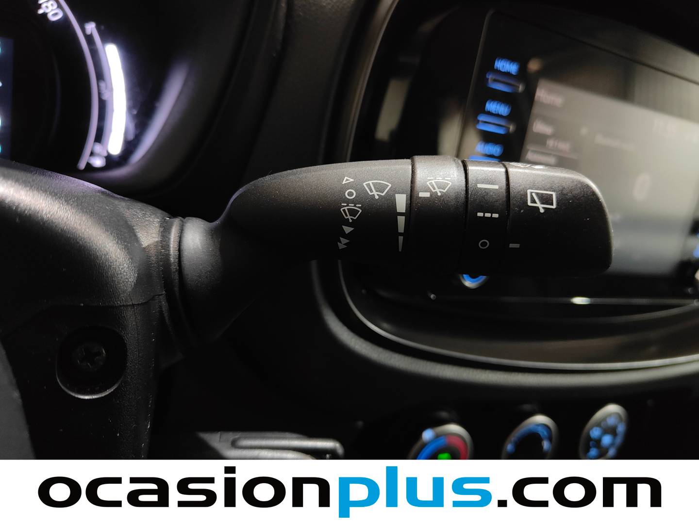 Foto Toyota Aygo X Cross Toyota Aygo X Cross 1.0 VVT-I Play (72 CV)