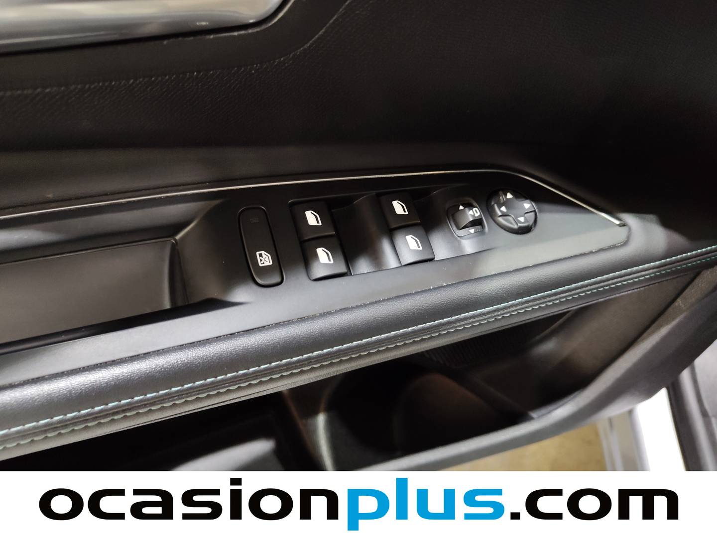 Foto Peugeot 5008 Peugeot 5008 PureTech 130 S&S Allure Pack EAT8 7 Plazas (130 CV)