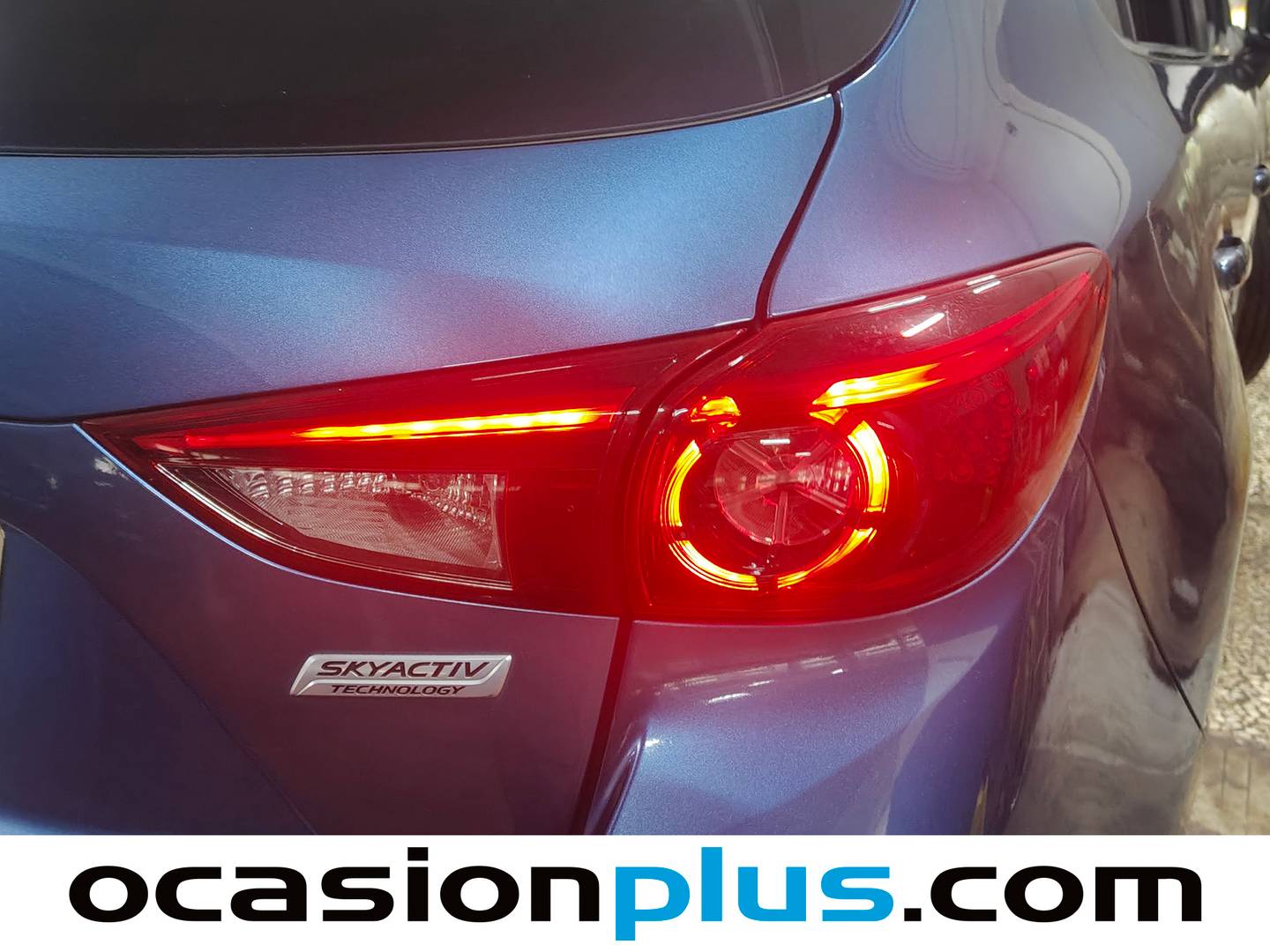 Paquetes del Mazda Mazda3 Mazda Mazda 3 2.0 GE Luxury+Navegador MT (120 CV)