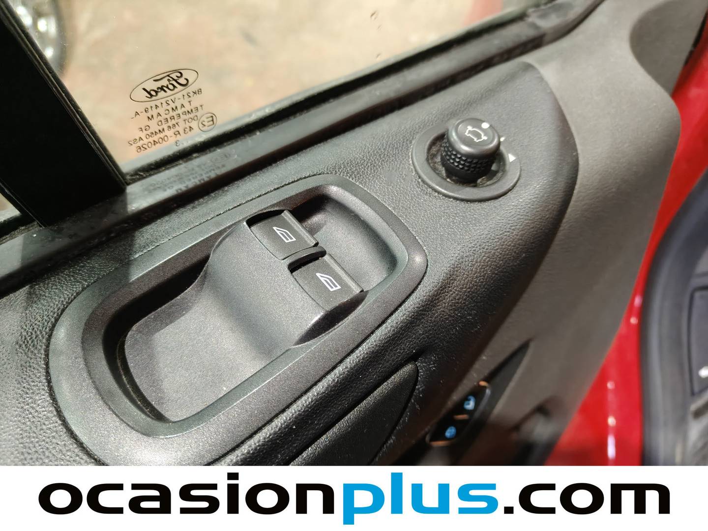 Foto Ford Transit Custom Ford Transit Custom Mixto 2.0 TDCI MHEV 320 L1 Trend (130 CV)