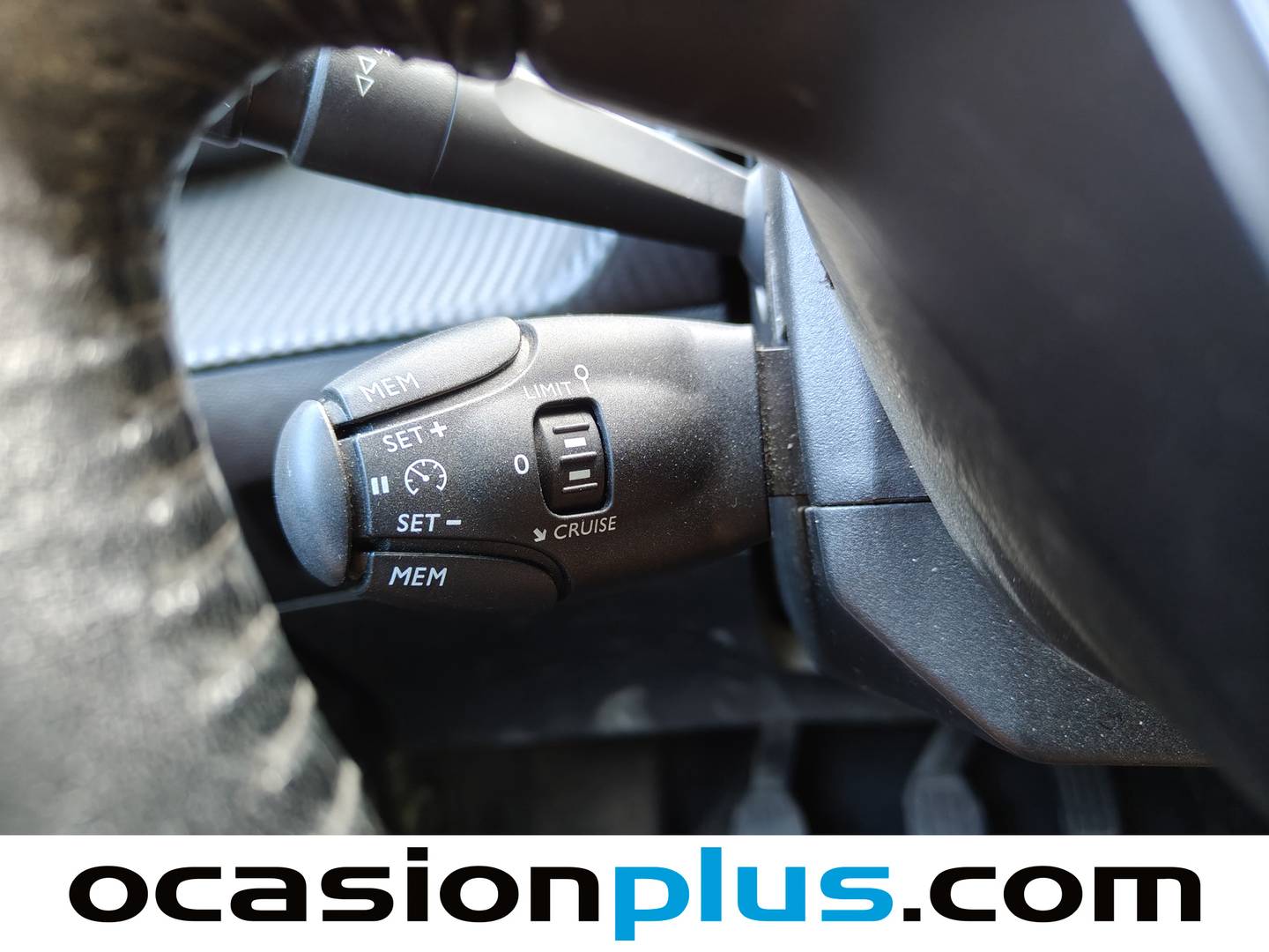 Foto Peugeot 2008 Peugeot 2008 Puretech 100 S&S Active Pack (100 CV)