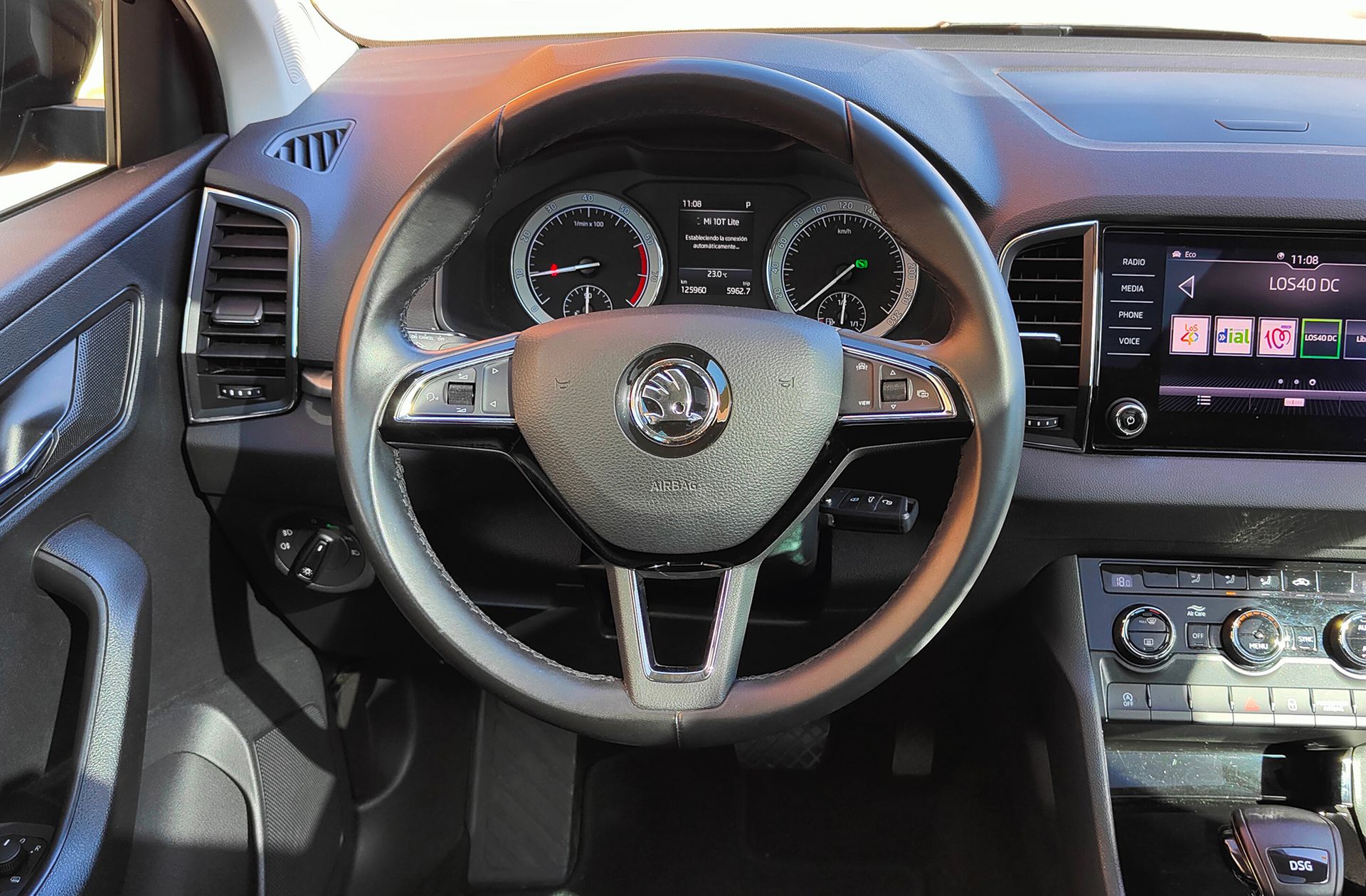 Škoda Karoq 1.5 TSI ACT Ambition DSG - foto 23