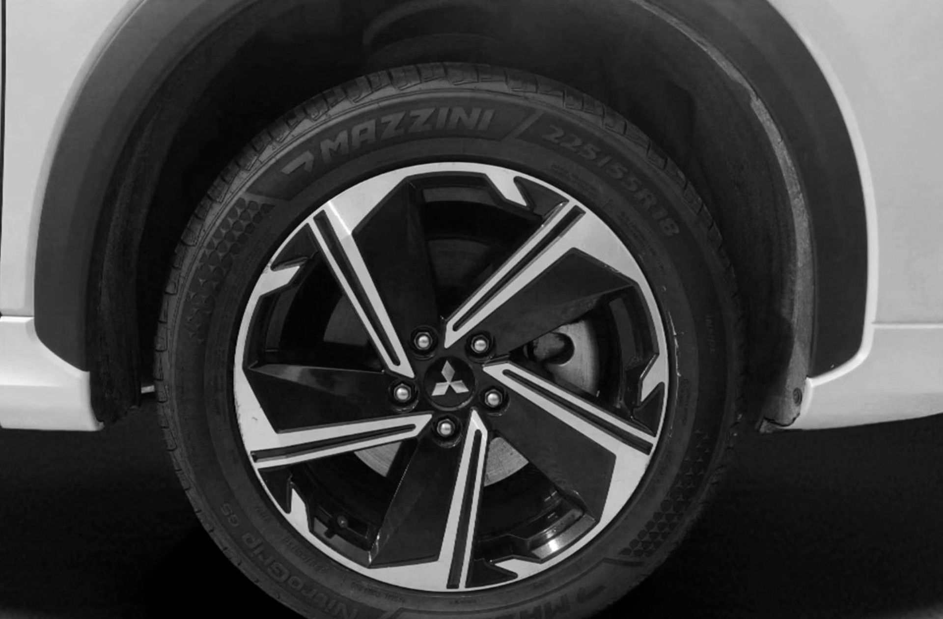 Mitsubishi Eclipse Cross 2.4 PHEV Kaiteki 4WD - foto 38