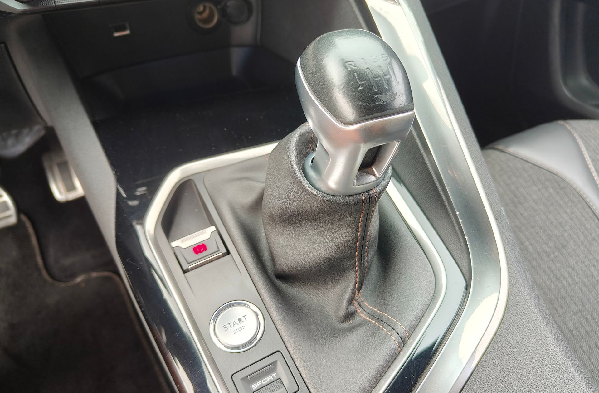 Peugeot 3008 BlueHDi 120 GT-Line - foto 5