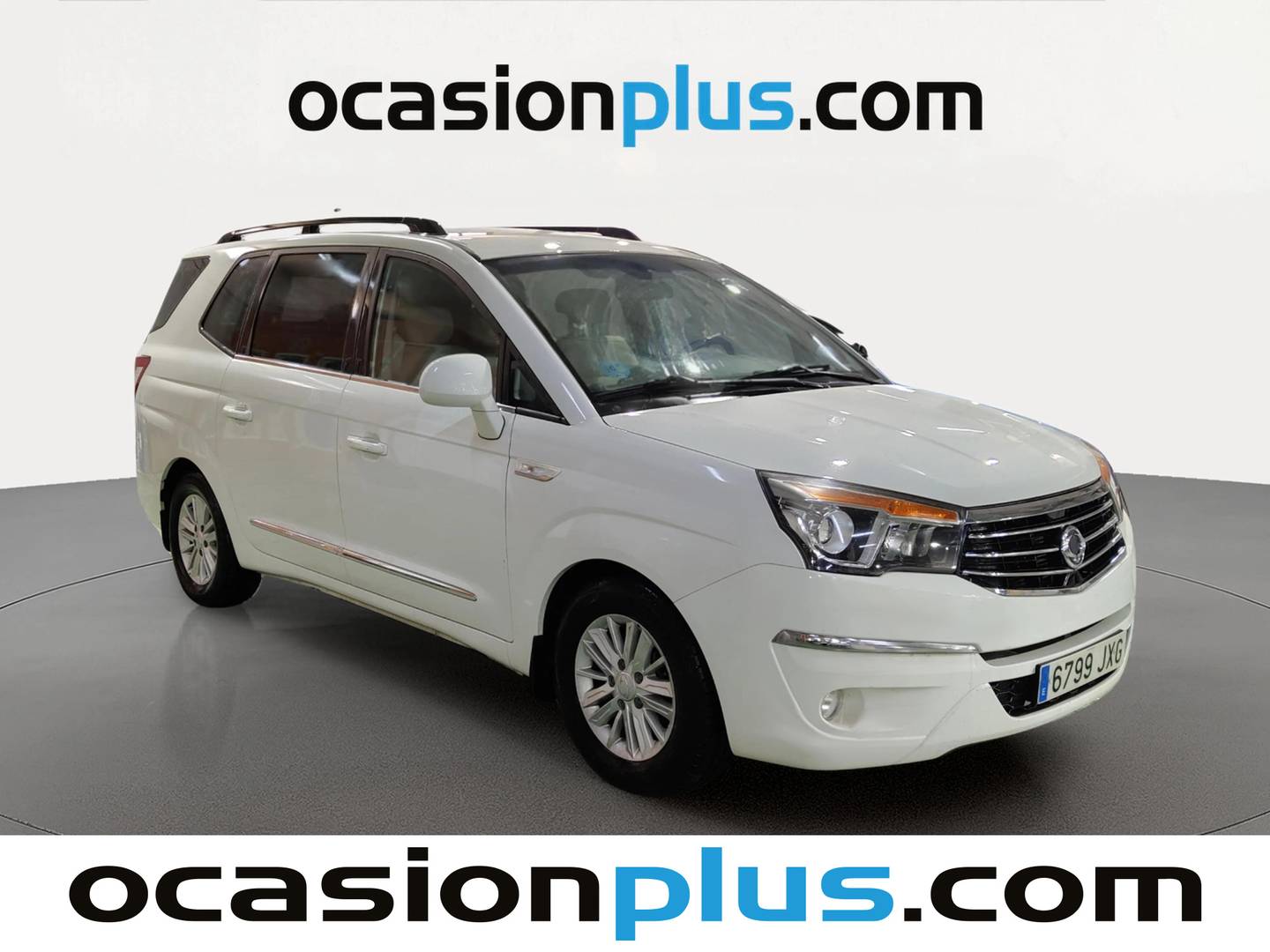 Foto delantera SsangYong Rodius SsangYong Rodius D22T Premium Auto (178 CV) 7 Plazas derecha