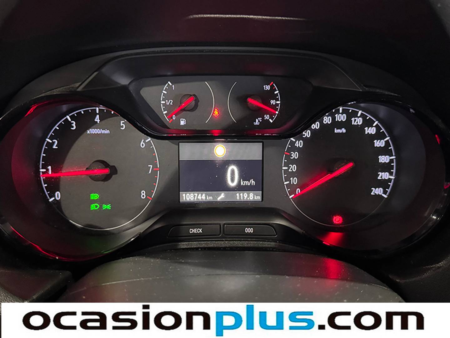 Foto Opel Grandland X Opel Grandland X 1.2 Turbo Selective (130 CV)