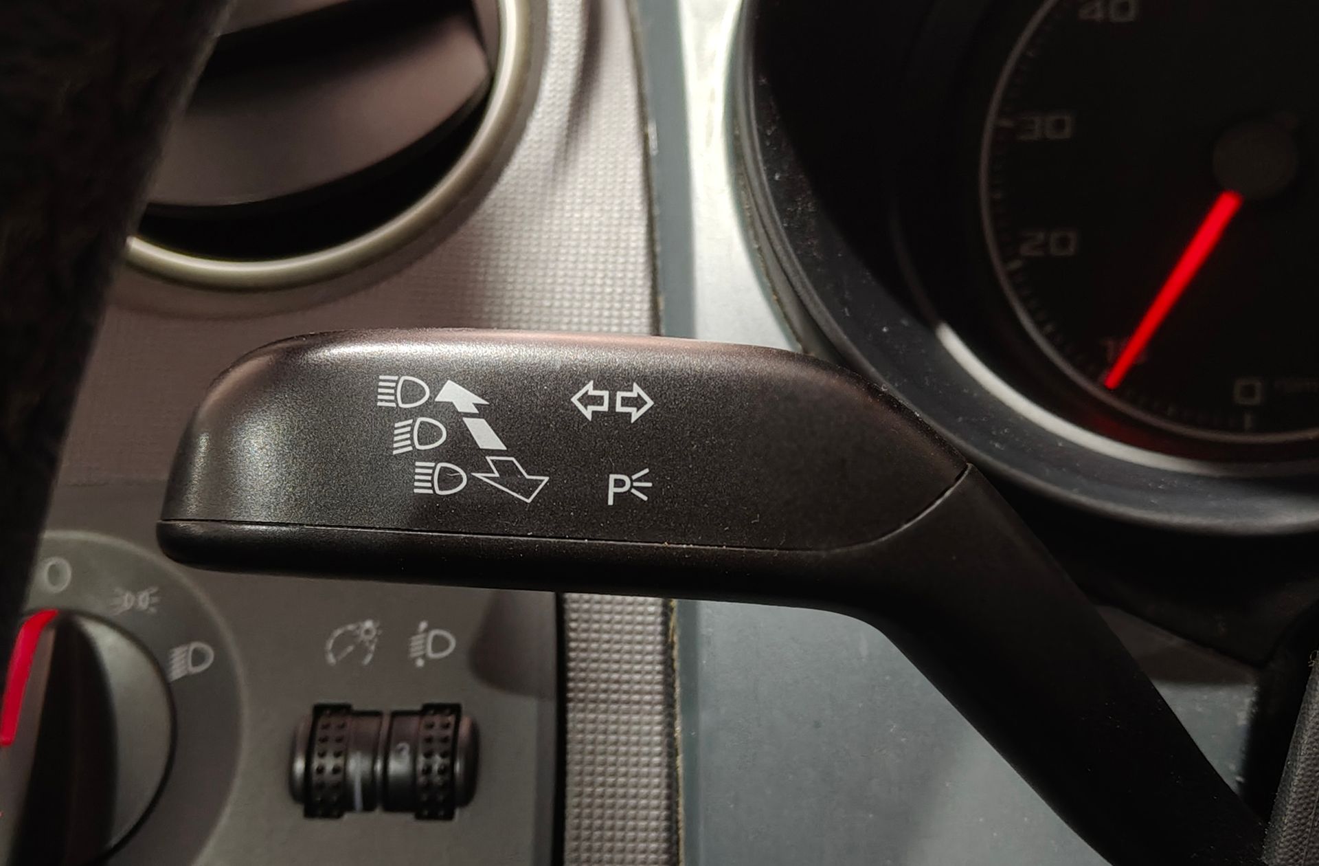 SEAT Ibiza 1.2 12v Reference - foto 18