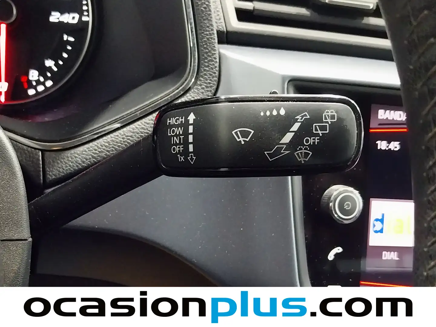 Foto Seat Arona SEAT Arona 1.6 TDI S&S Style (115 CV)