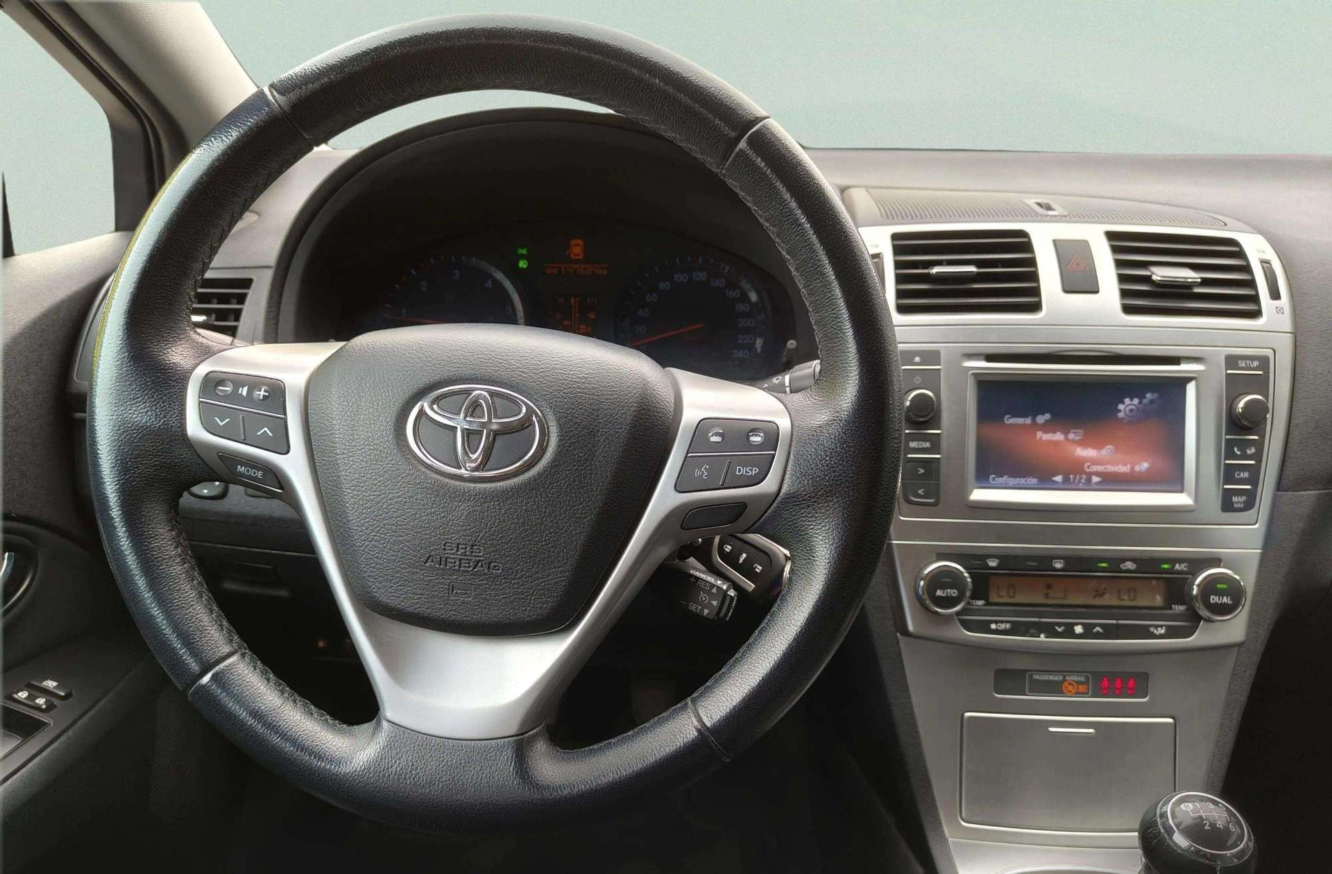 Toyota Avensis 120D Cross Sport Advance - foto 21