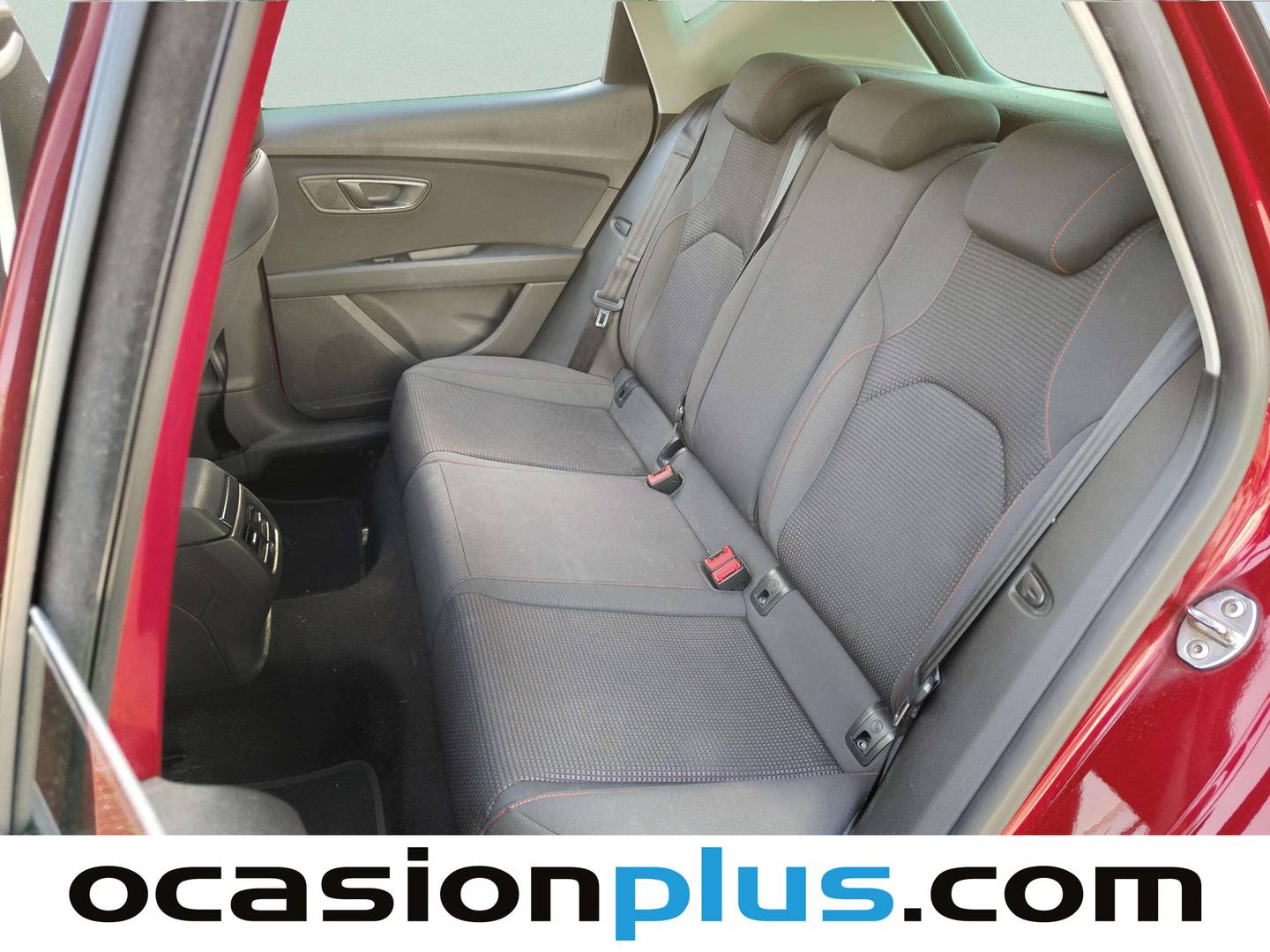 Foto asientos traseros Seat León Seat León 1.4 TSI S&S FR Plus (125 CV)