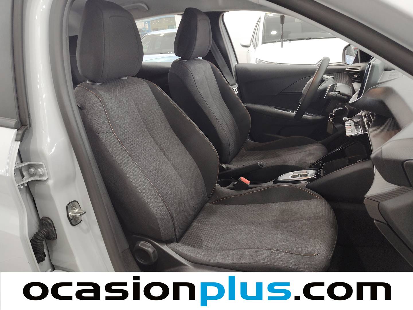 Peugeot 208 Peugeot 208 Style Hybrid 110 eDCS6 (110 CV) automático