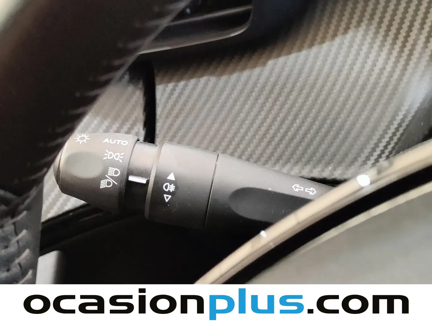 Foto Peugeot 2008 Peugeot 2008 PureTech 100 S&S Allure (100 CV)