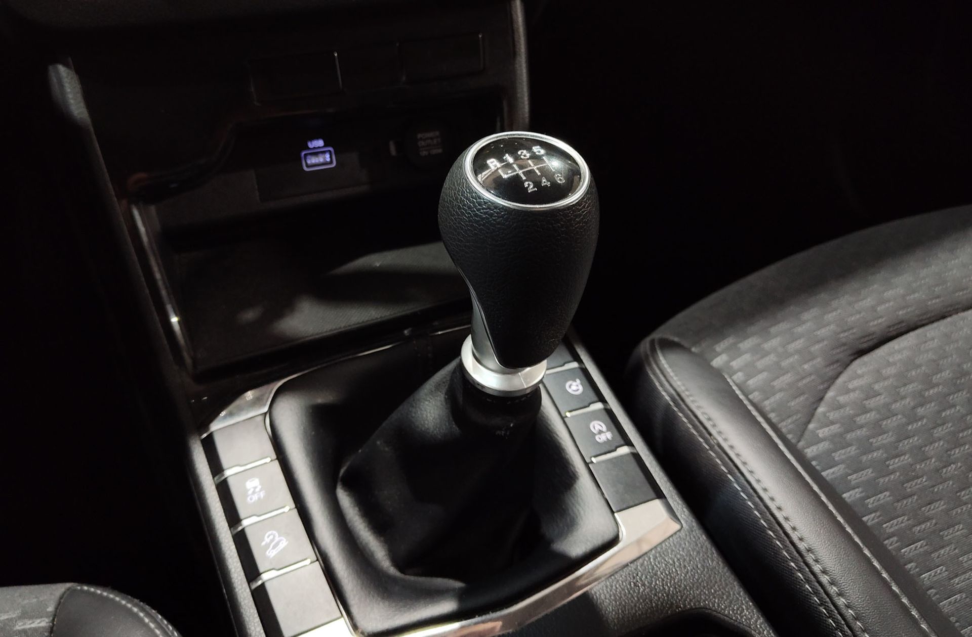 SsangYong Korando G15T Urban Plus - foto 5