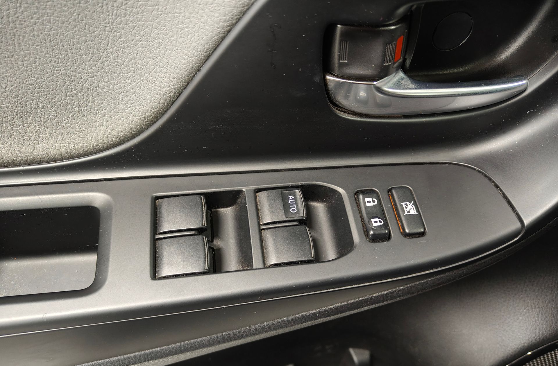 Toyota Yaris 1.5 Hybrid Active - foto 35