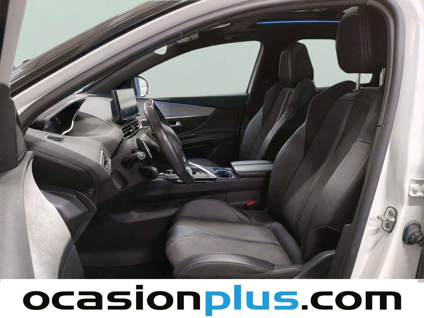 Foto Peugeot 3008 Peugeot 3008 PureTech 130 S&S GT EAT8 (130 CV)