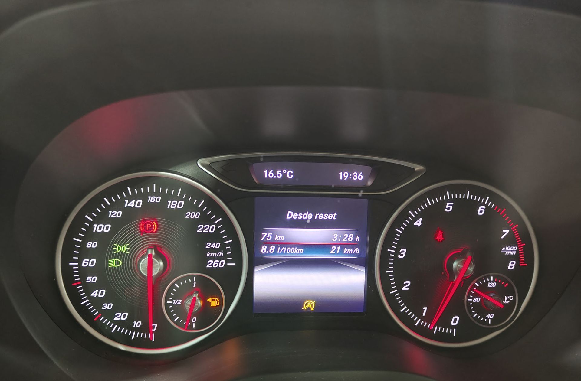 Mercedes-Benz Clase B B 180 - foto 18