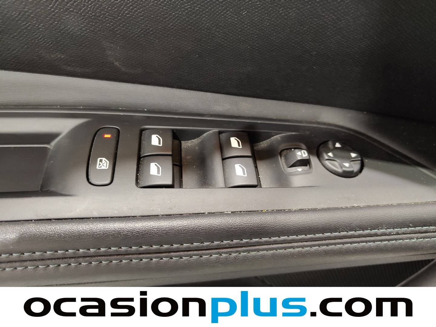 Foto Peugeot 3008 Peugeot 3008 BlueHDI 130 S&S Allure EAT8 (130 CV)