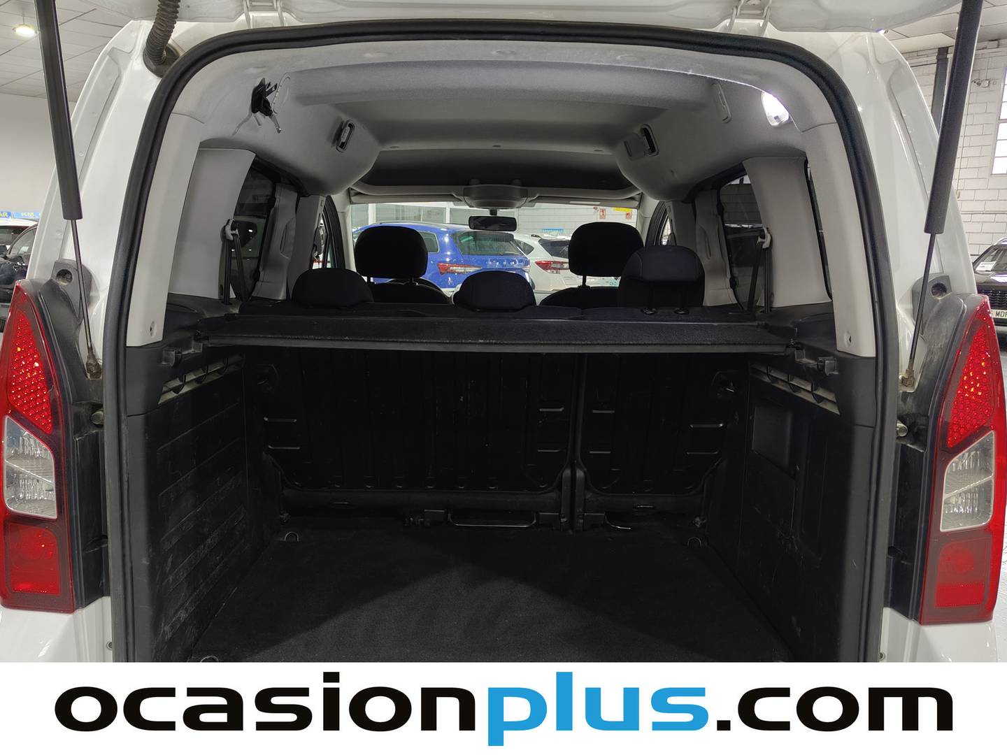 Fotos maletero Peugeot Partner Peugeot Partner Tepee 1.6 BlueHDI Active (120 CV)