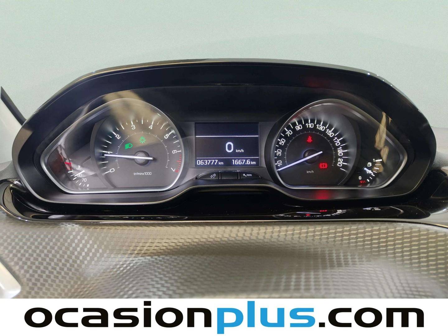 Peugeot 208 Peugeot 208 PureTech 82 S&S Tech Edition (82 CV) de ocasión