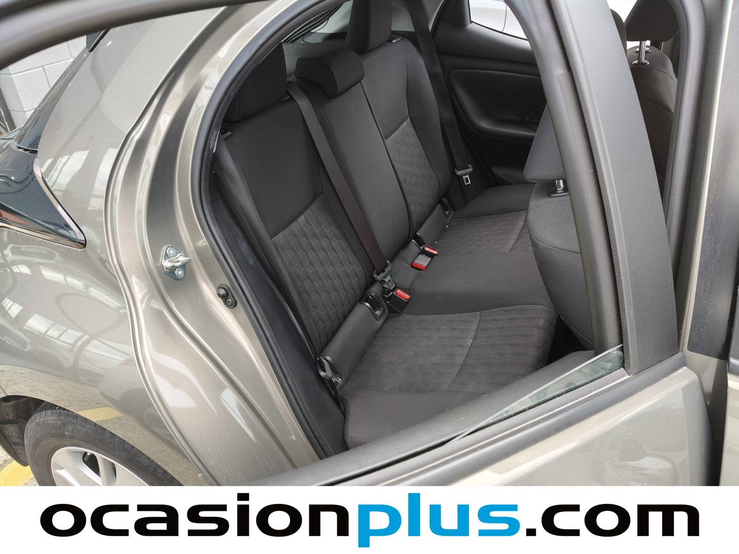 Foto asientos traseros Toyota Yaris Toyota Yaris 1.5 S-Edition (125 CV)