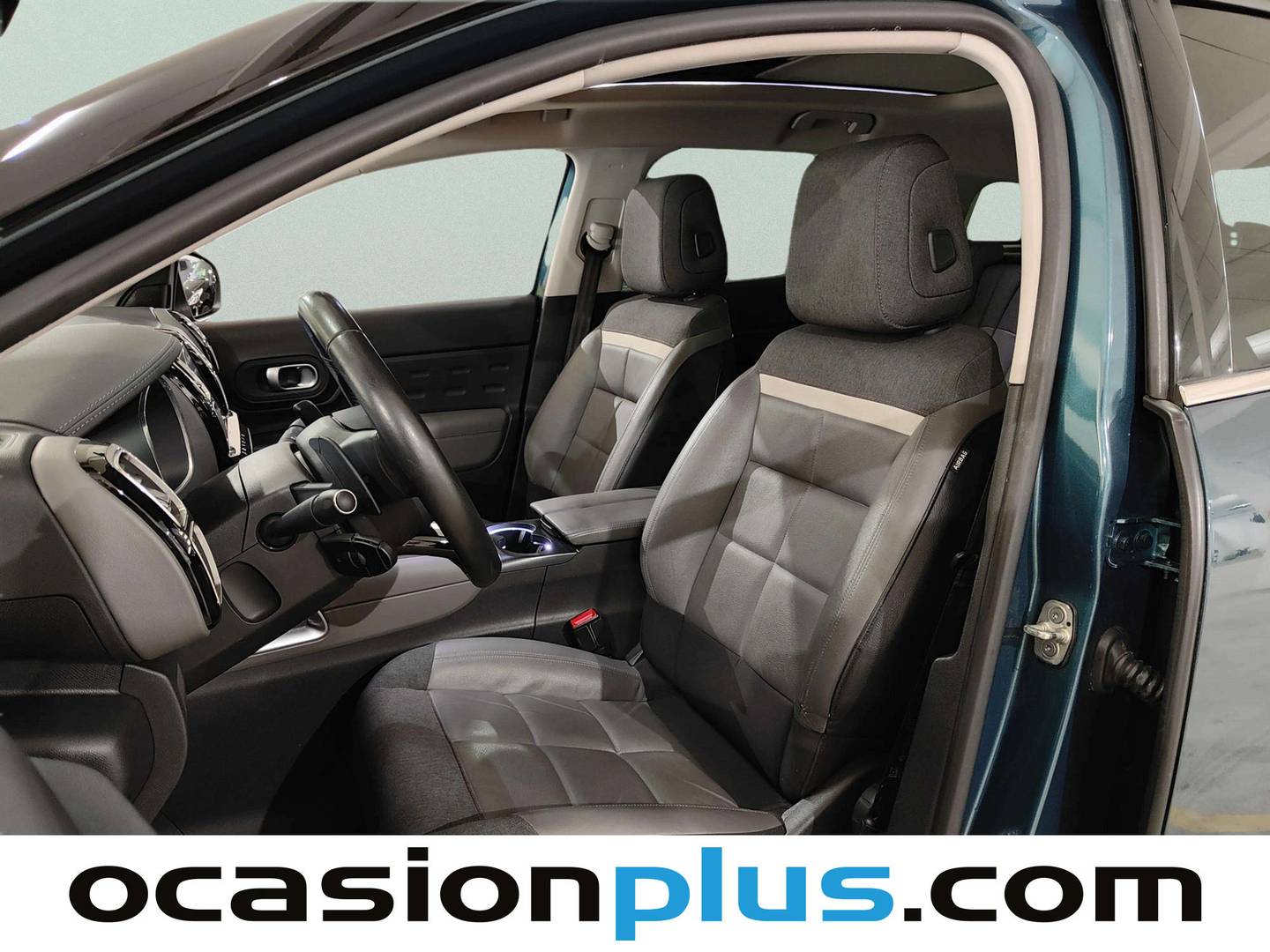 Foto asientos delanteros Citroën C5 Aircross Citroen C5 Aircross BlueHdi 130 S&S Shine EAT8 (131 CV)