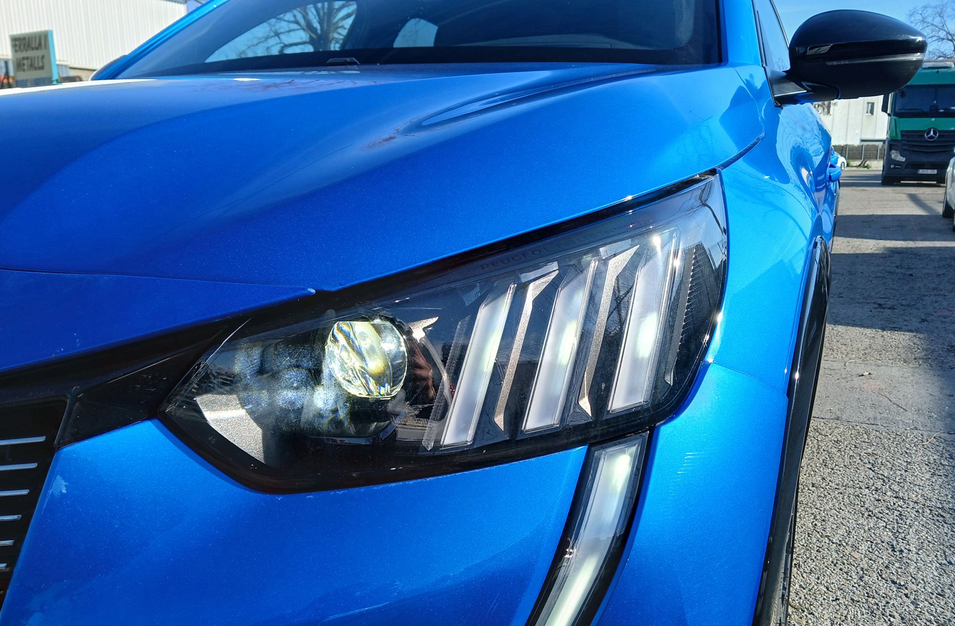 Peugeot 208 PureTech 100 GT EAT8 - foto 13