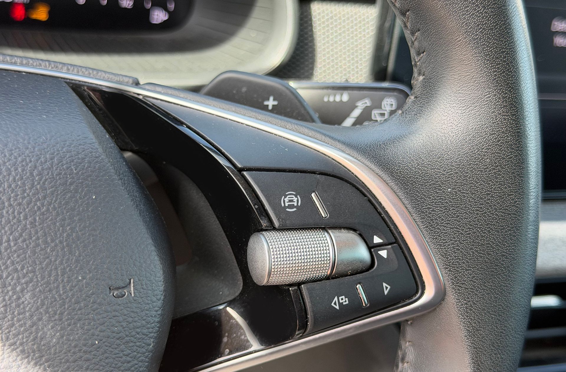Škoda Kamiq 1.0 TSI Selection DSG - foto 22