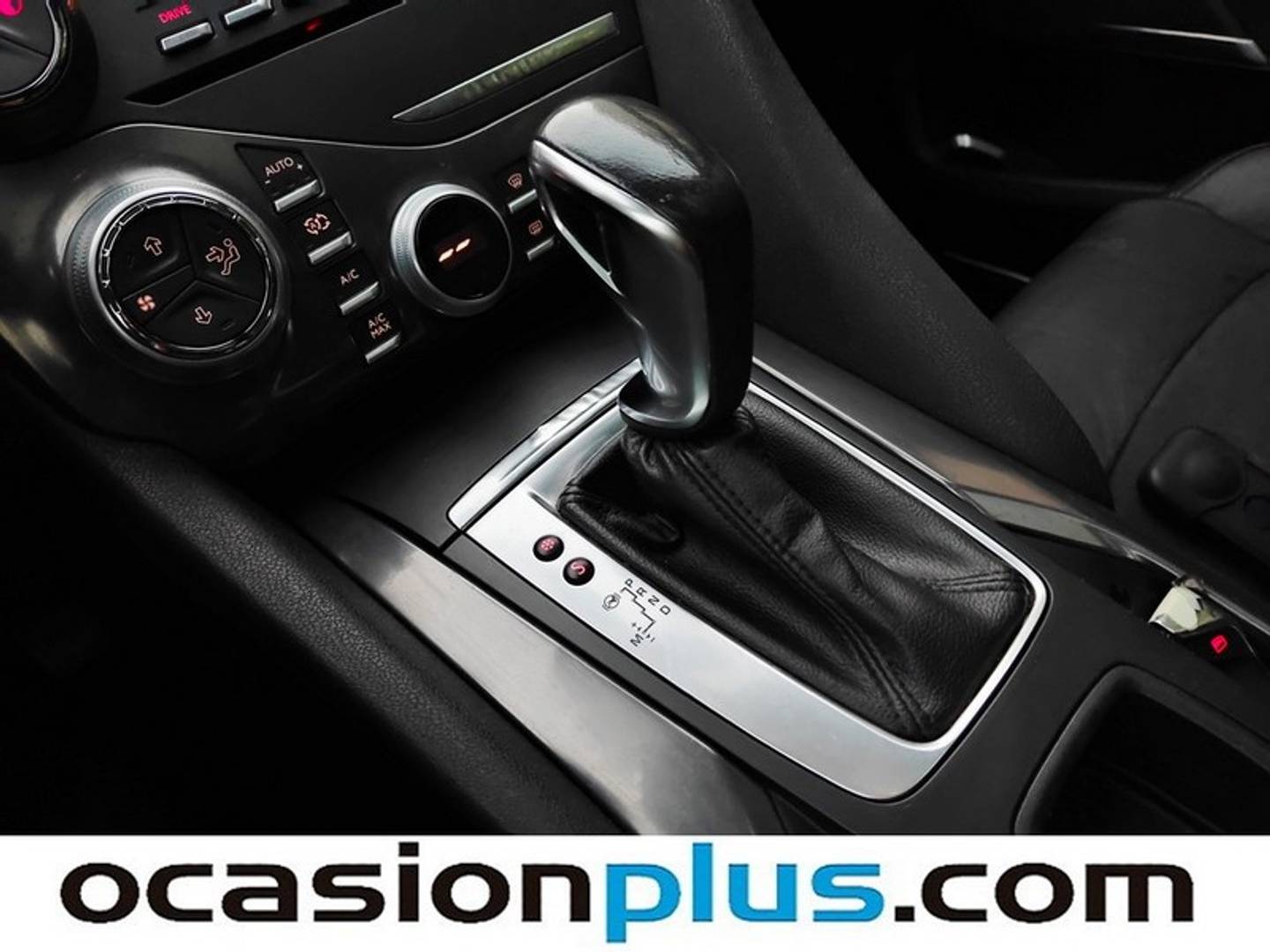 Foto DS DS 5 DS DS5 BlueHdi 120 EAT6 Style (120 CV)