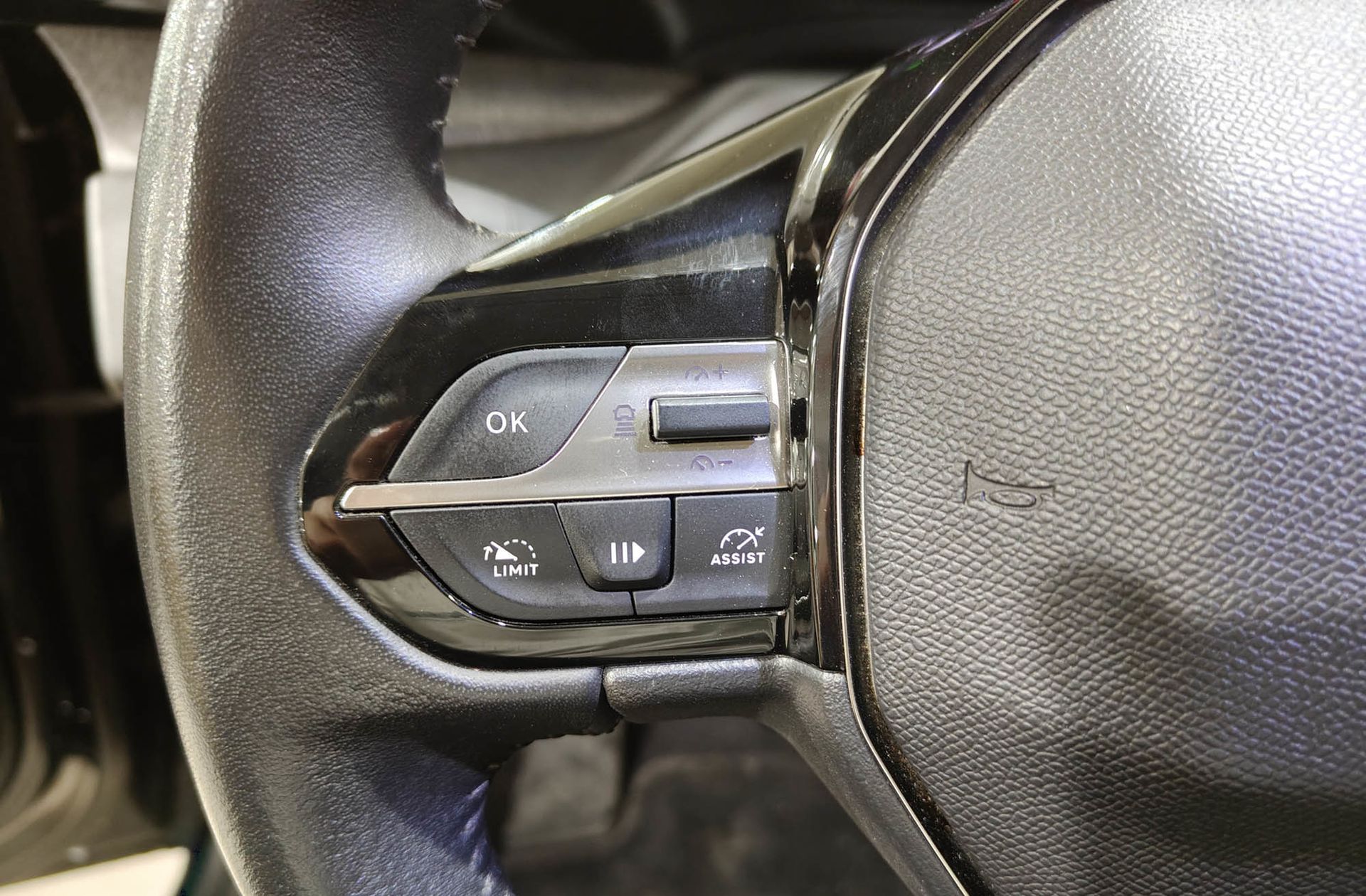 Peugeot 308 PureTech 130 Allure Pack - foto 28