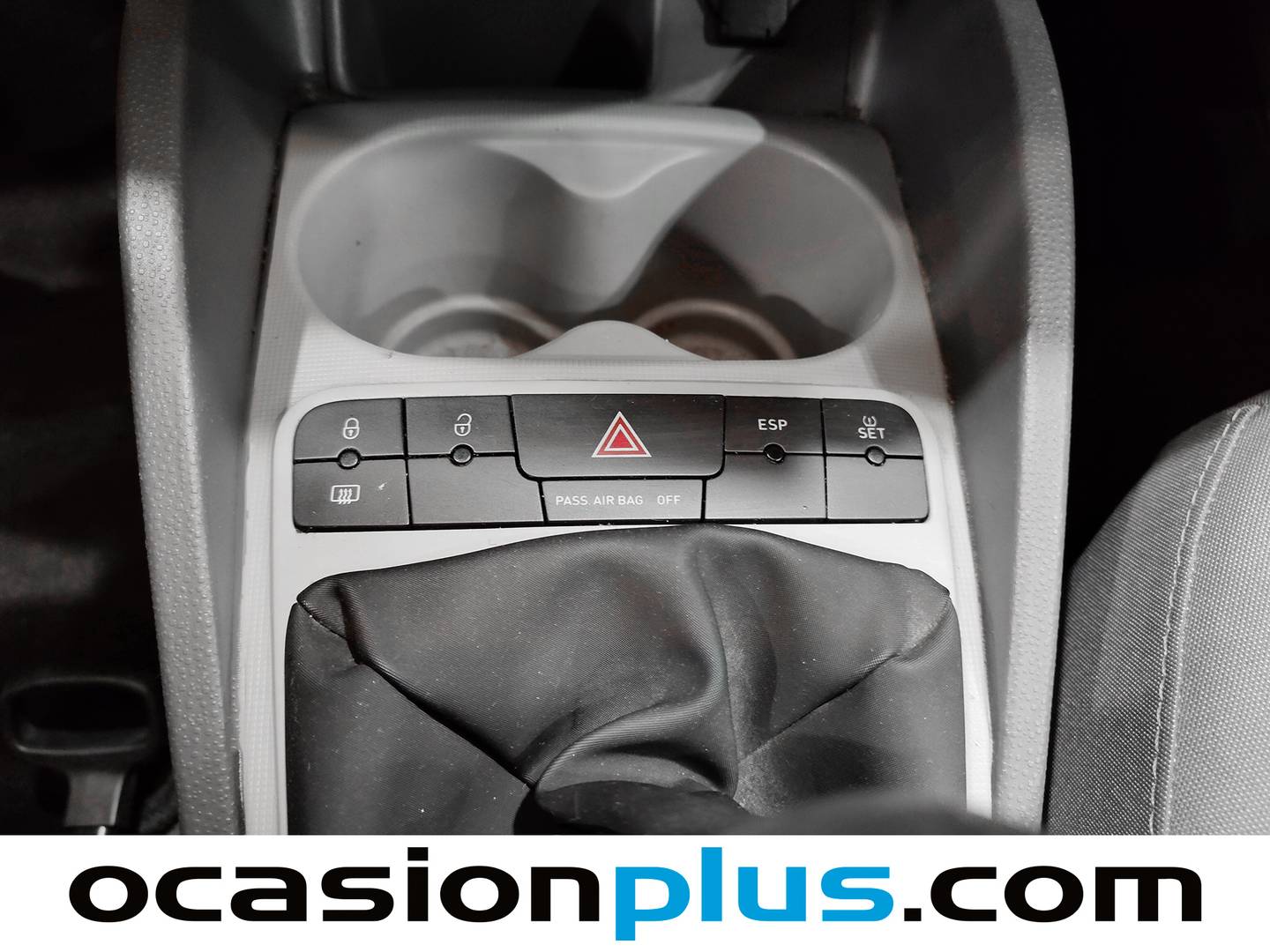 Extras y acabados del Seat Ibiza Seat Ibiza SC 1.4 TDI Reference (80 CV)