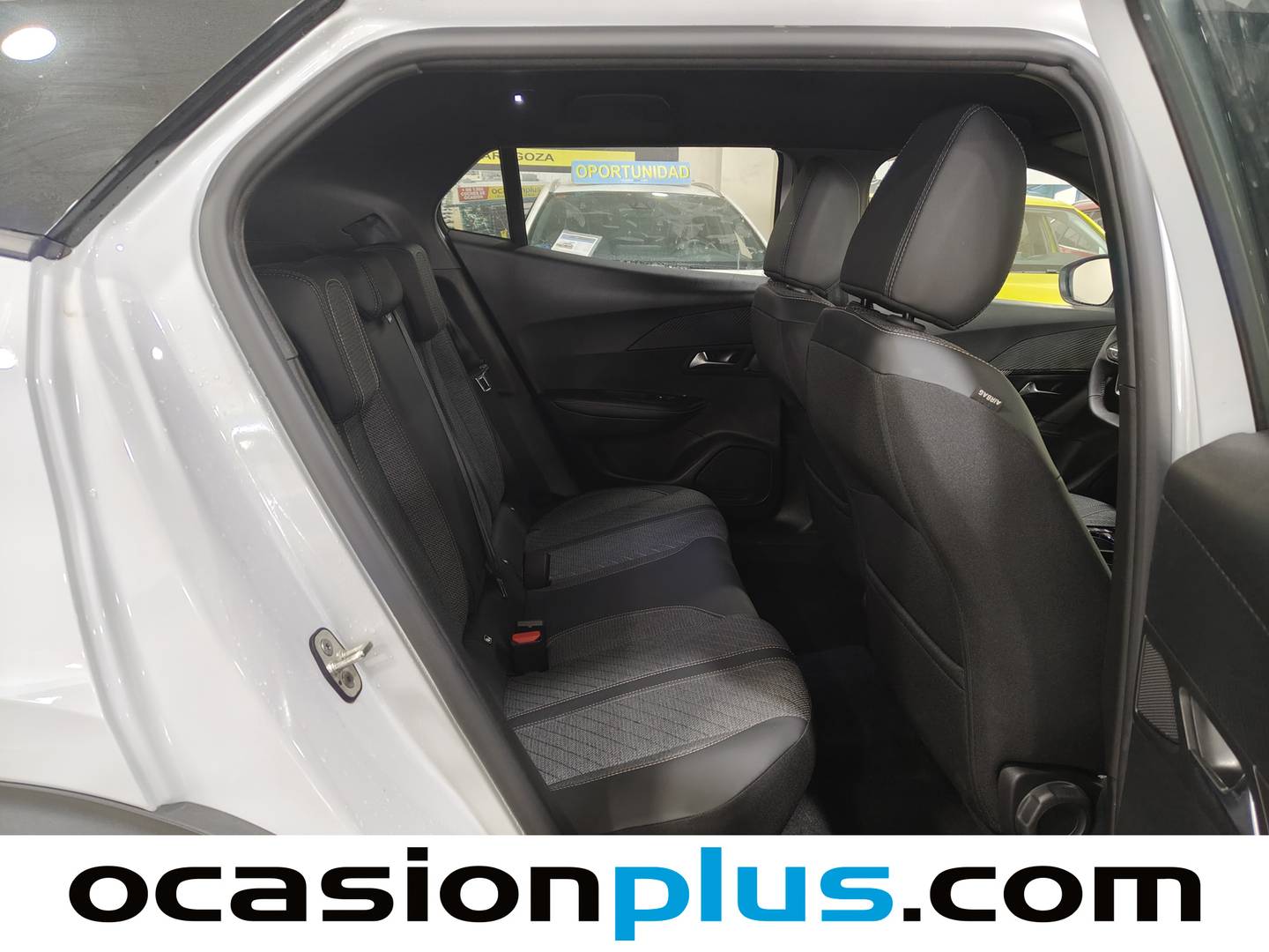 Peugeot 2008 Peugeot 2008 Allure Hybrid eDCS6 (145 CV) 2025