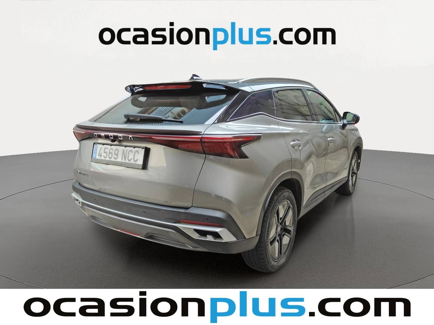 Foto trasera OMODA 5 OMODA 5 1.6 TGDI Premium (145 CV) derecha