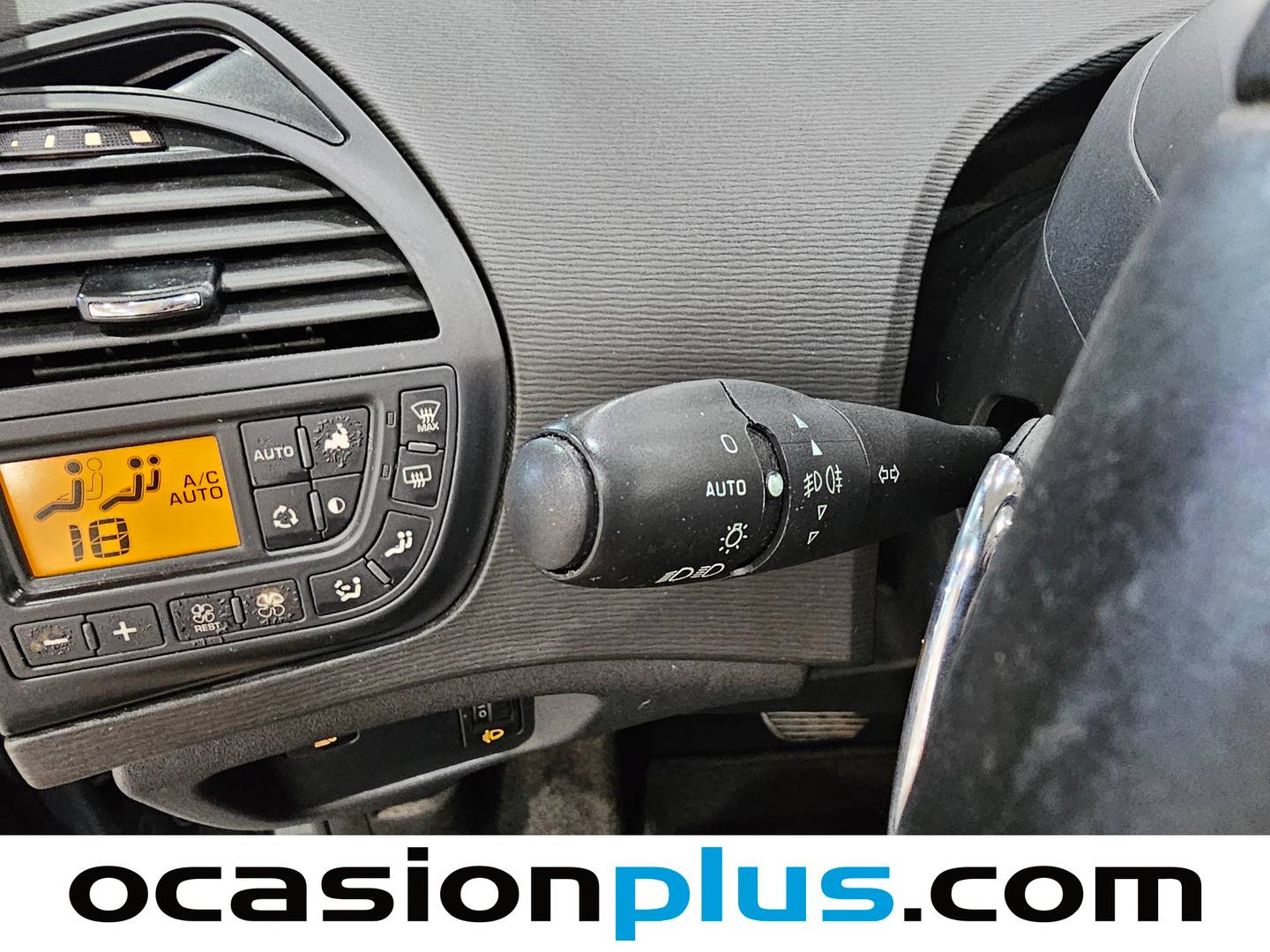 Citroën Grand C4 Picasso Citroën Grand C4 Picasso 1.6 HDI Millenium CMP (110 CV) de ocasión