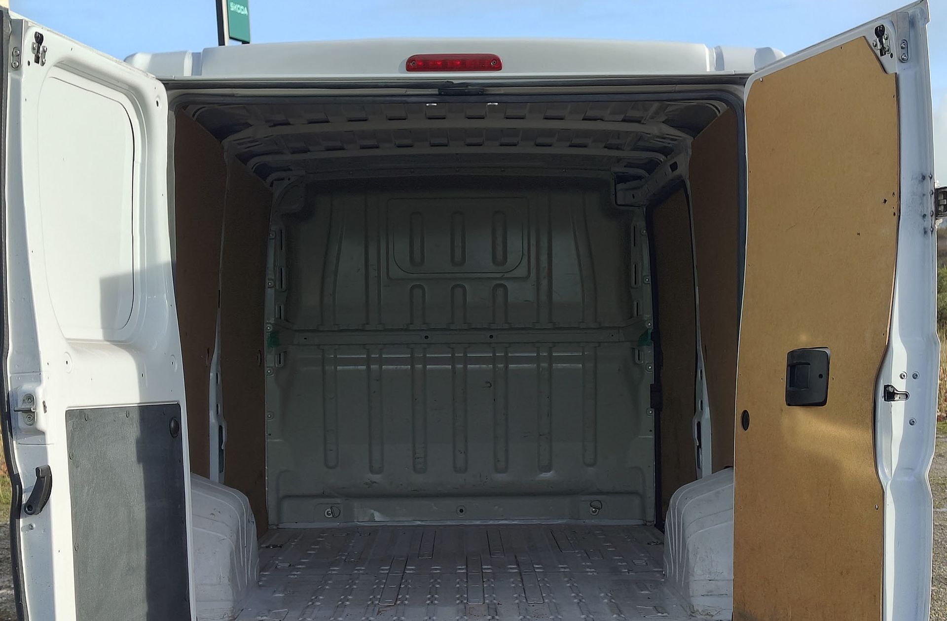 Fiat Ducato Furgon 3.0 Natural Power GNC 35 L2H1 - foto 12