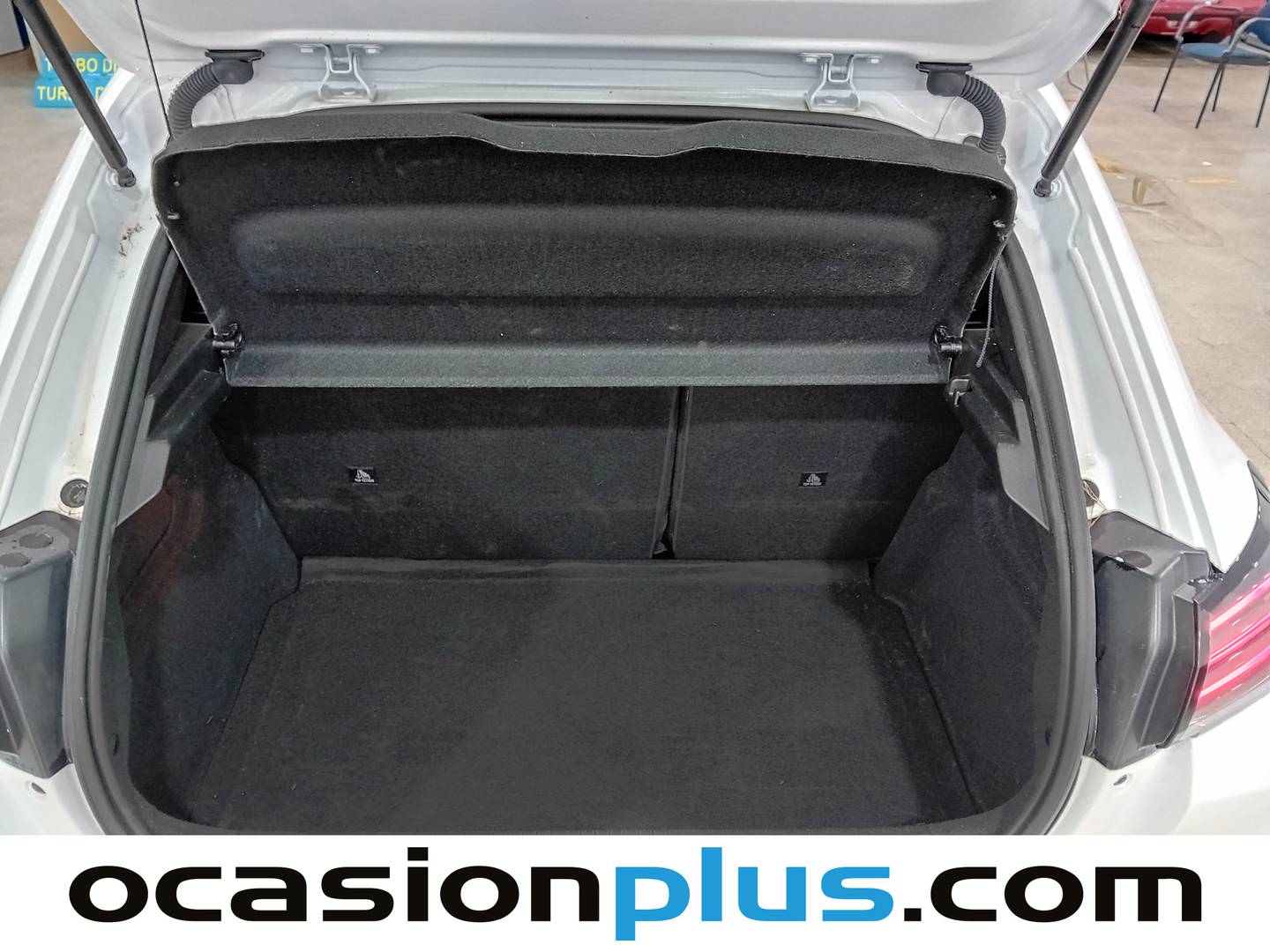 Foto Peugeot 208 Peugeot 208 PureTech 100 Allure (100 CV)