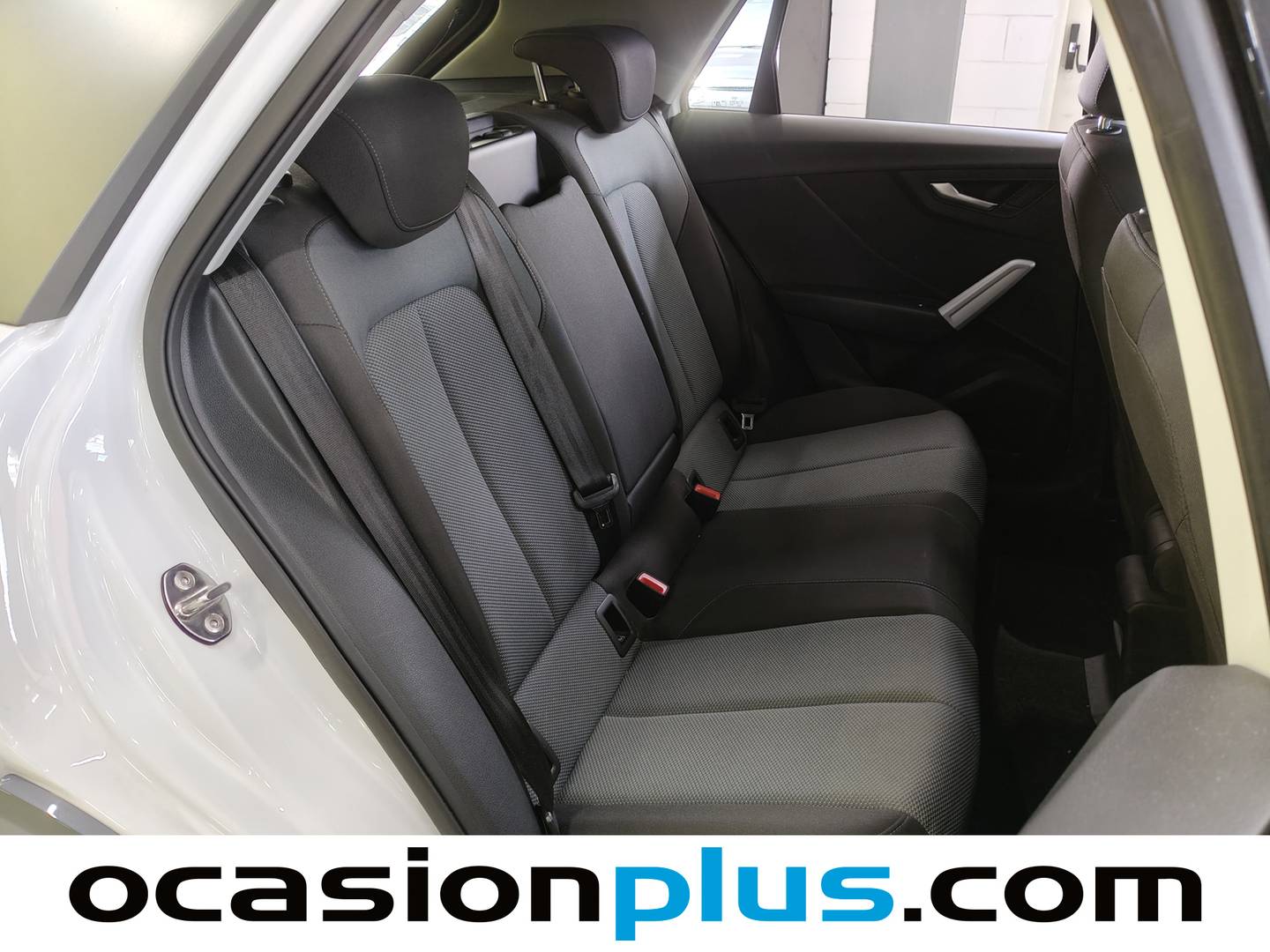 Foto asientos traseros Audi Q2 Audi Q2 Design 30 TFSI (116CV)