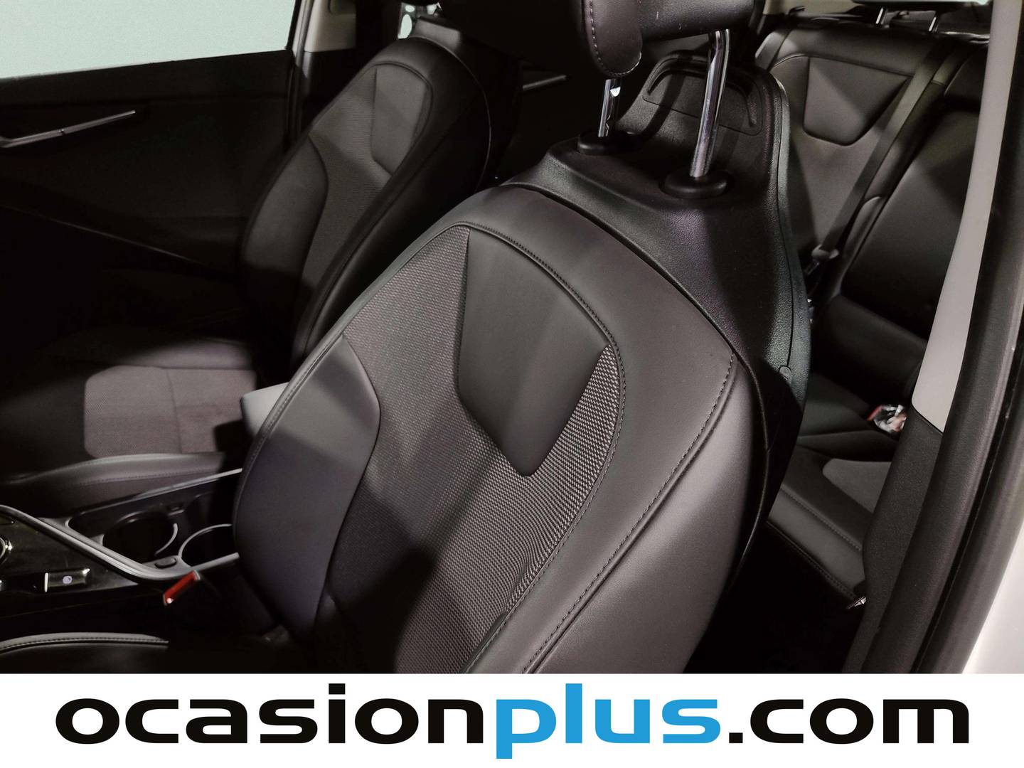 Extras y acabados del KIA Niro KIA Niro 1.6 GDi HEV Drive (129 CV)