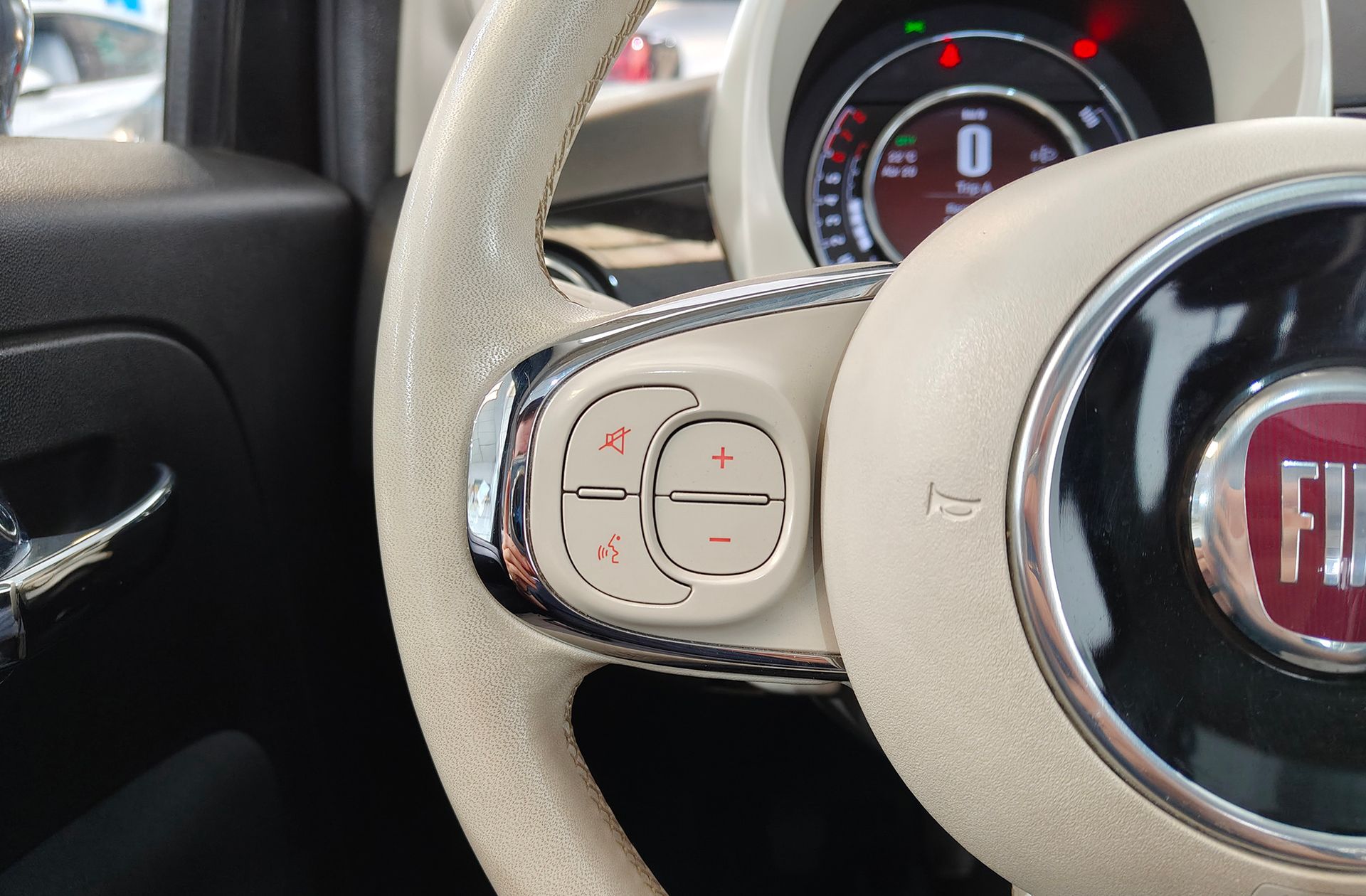 Fiat 500 1.0 Hybrid Dolcevita - foto 27