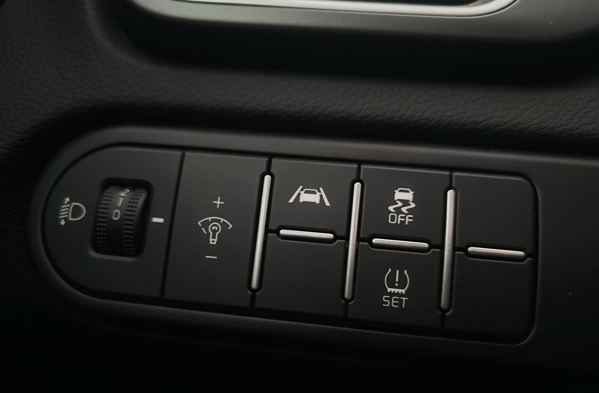 Kia XCeed 1.0 T-GDi Drive - foto 10