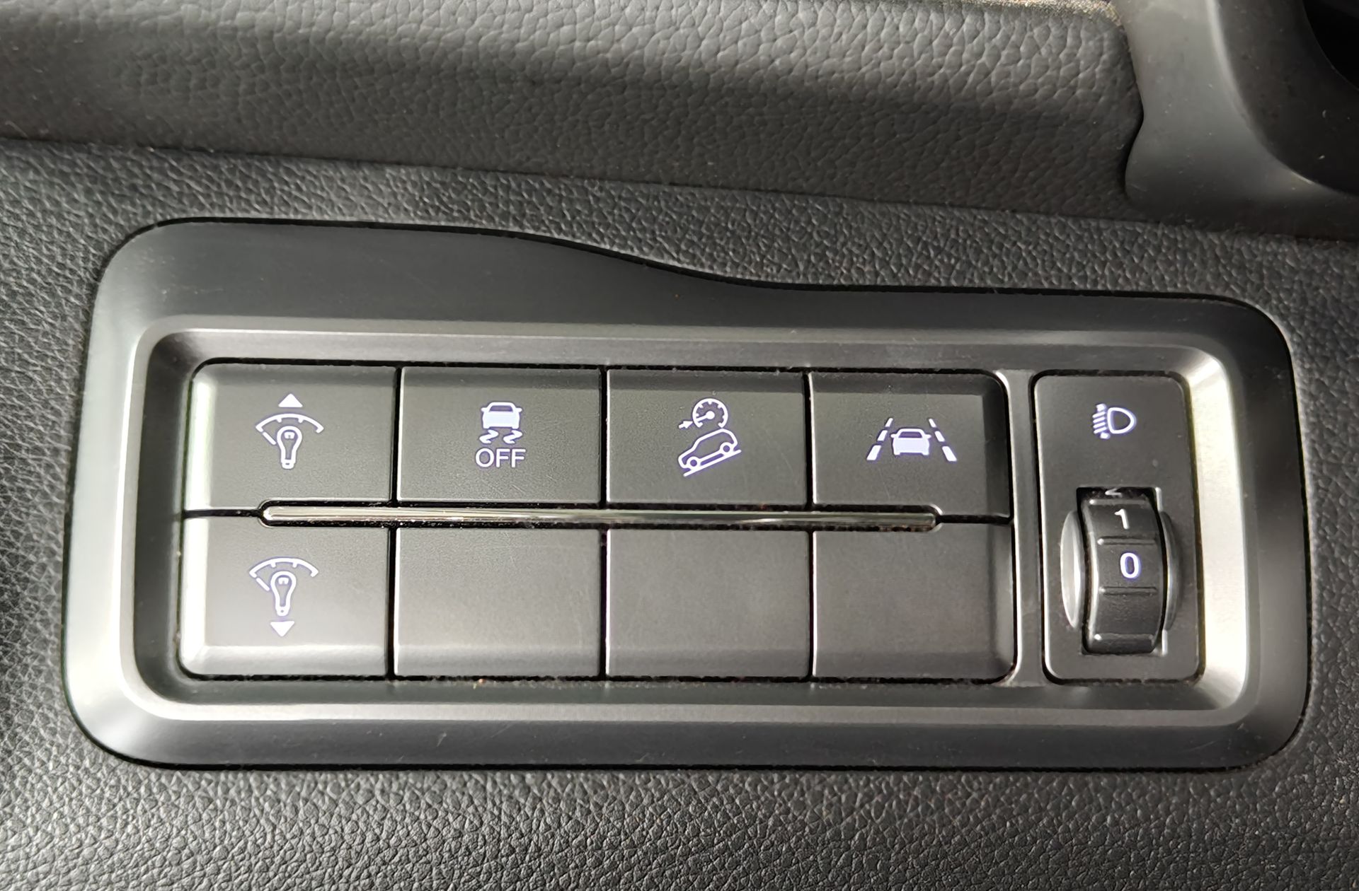 SsangYong Tivoli G12T Urban Plus - foto 10