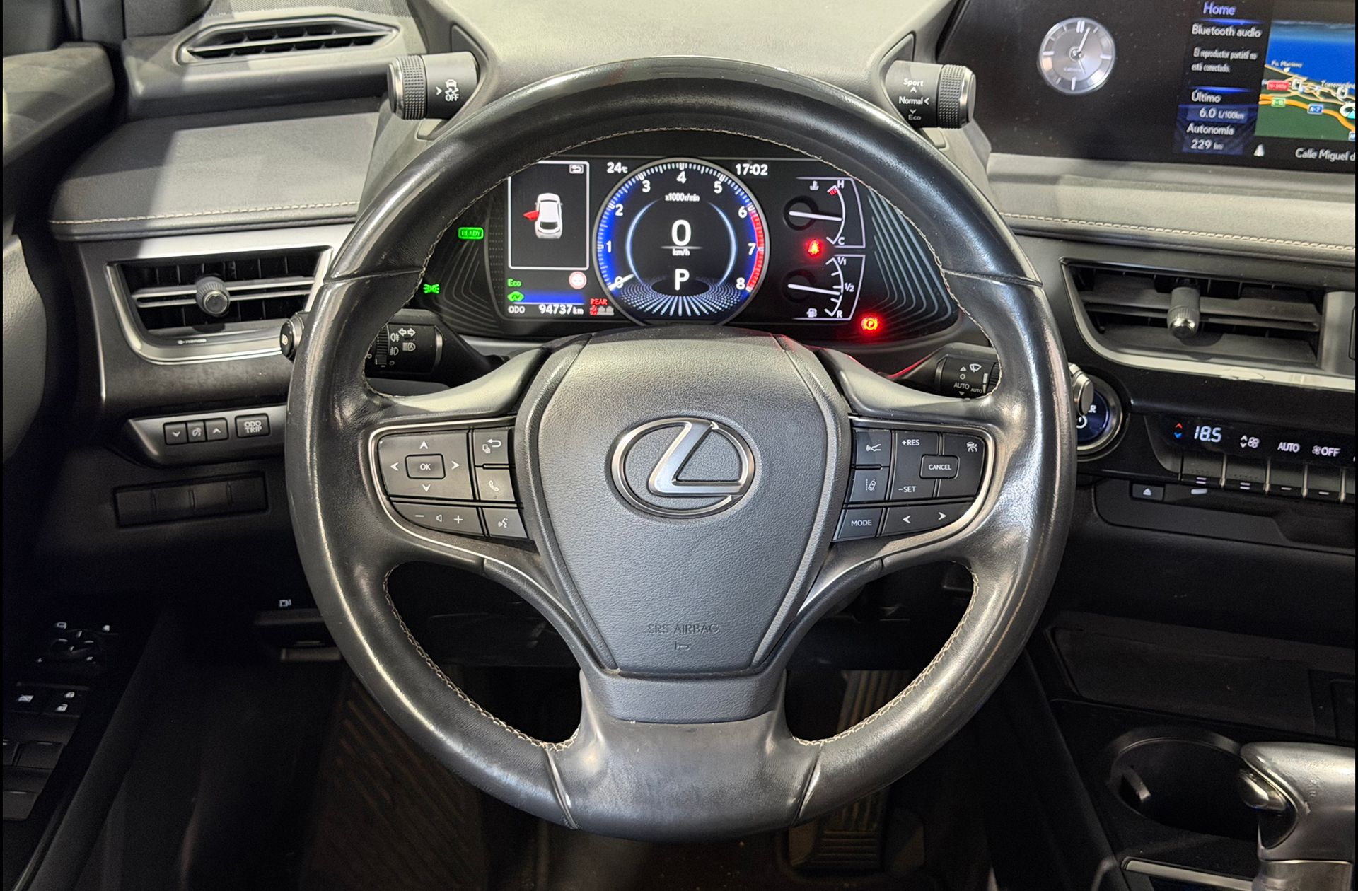 Lexus UX 250h Business Navigation 2WD - foto 22