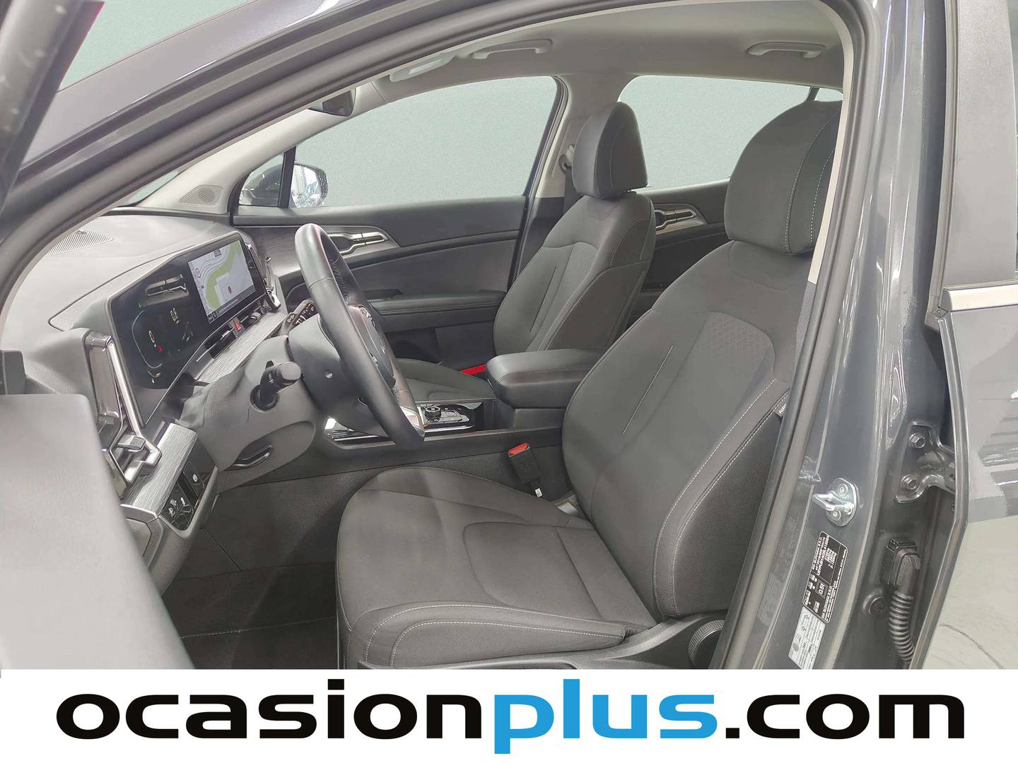 Foto asientos delanteros KIA Sportage Kia Sportage 1.6 CRDi MHEV Business 4x2 DCT (136 CV)