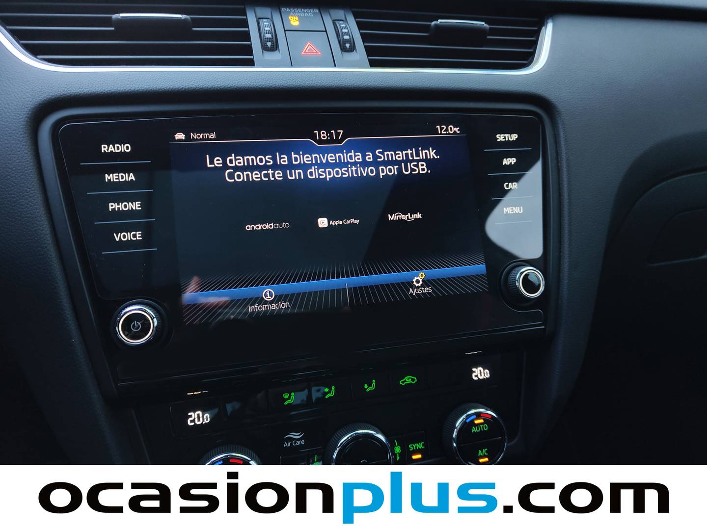 Foto Skoda Octavia Skoda Octavia Combi 2.0 TDI RS 4X4 (184 CV) DSG