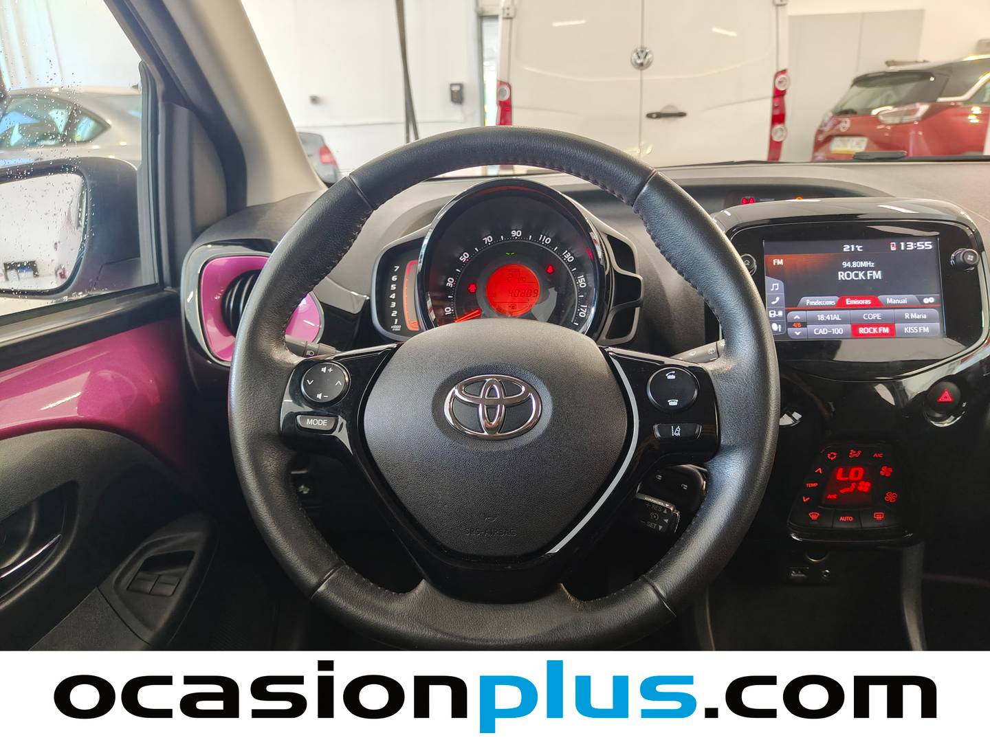 Toyota Aygo Toyota Aygo 1.0 VVT-i x-play business (69 CV) 69cv