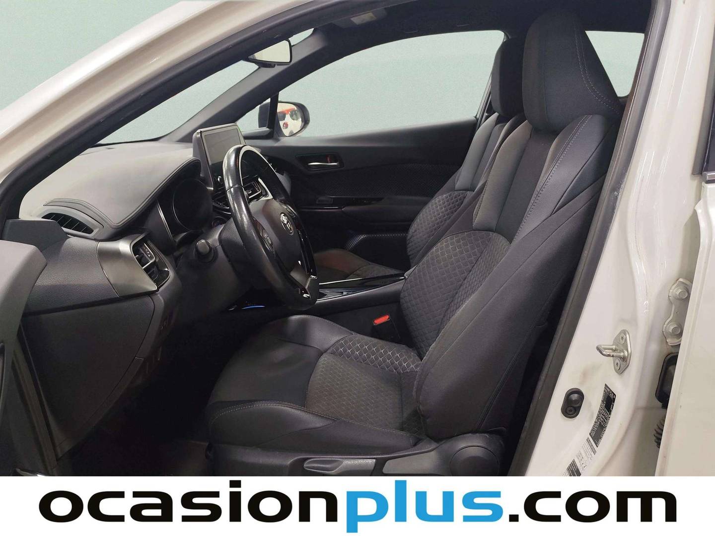 Foto asientos delanteros Toyota C-HR Toyota C-HR 1.8 125H Advance (122 CV)