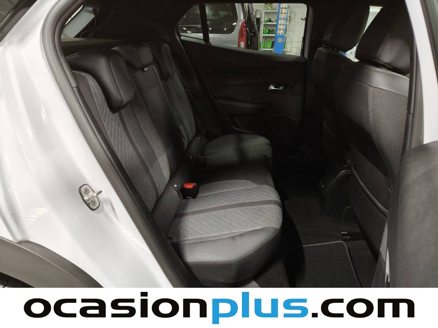 Foto Peugeot 2008 Peugeot 2008 PureTech 100 S&S Allure (100 CV)