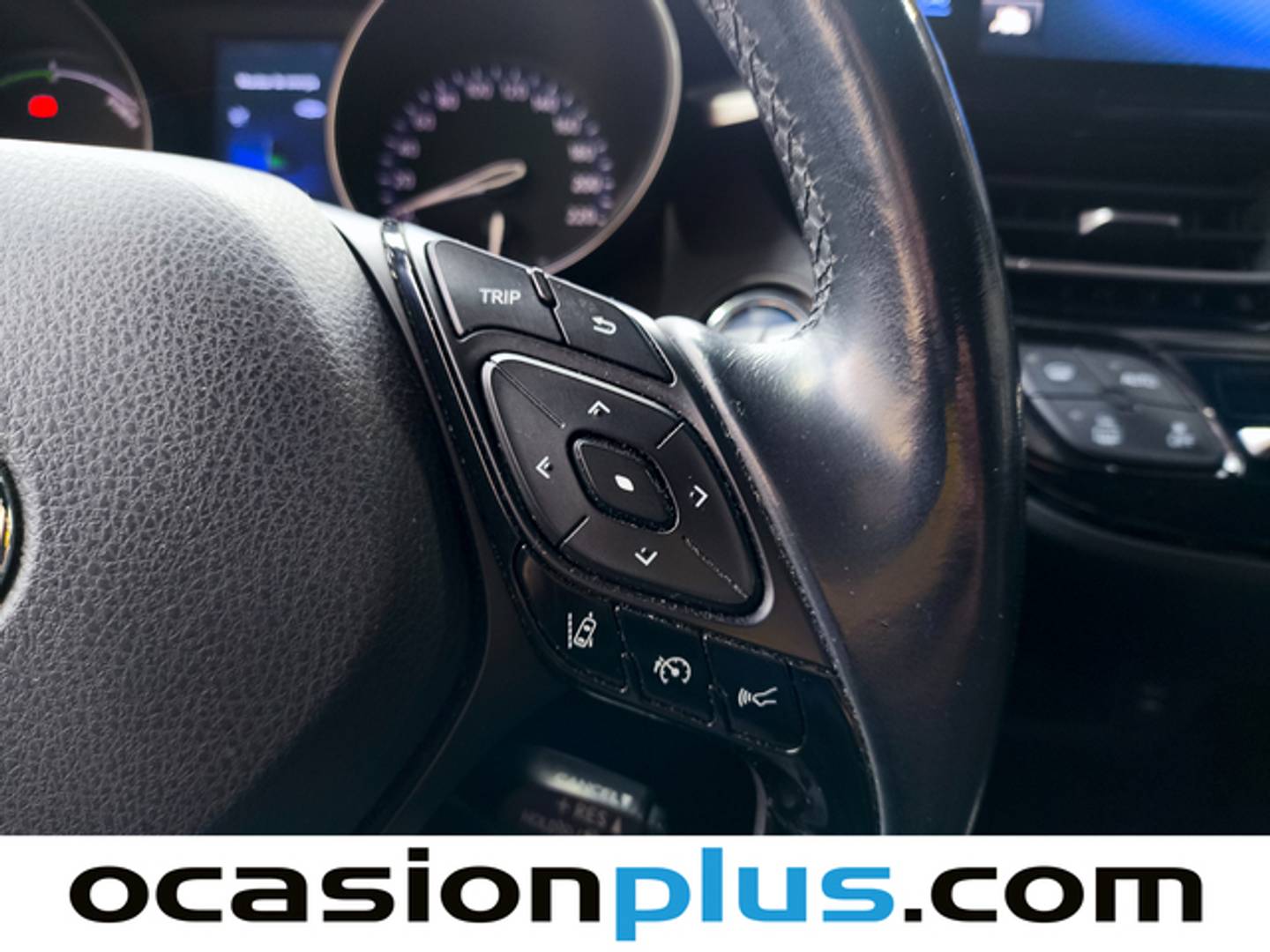 Foto Toyota C-HR Toyota C-HR 1.8 125H Advance (122 CV)