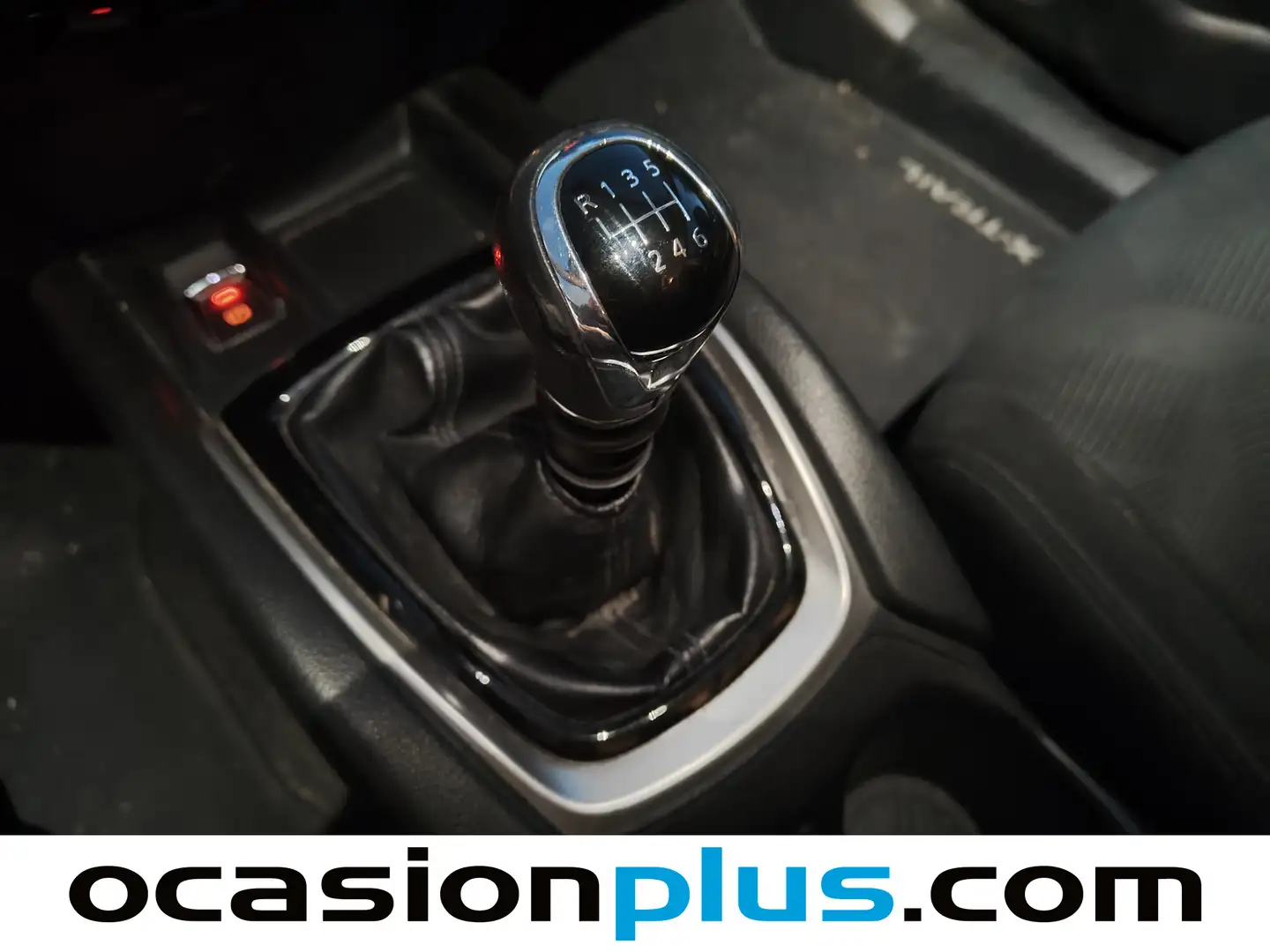 Foto Nissan X-TRAIL Nissan X-Trail 1.6 dCi Tekna 4x2 (130 CV)