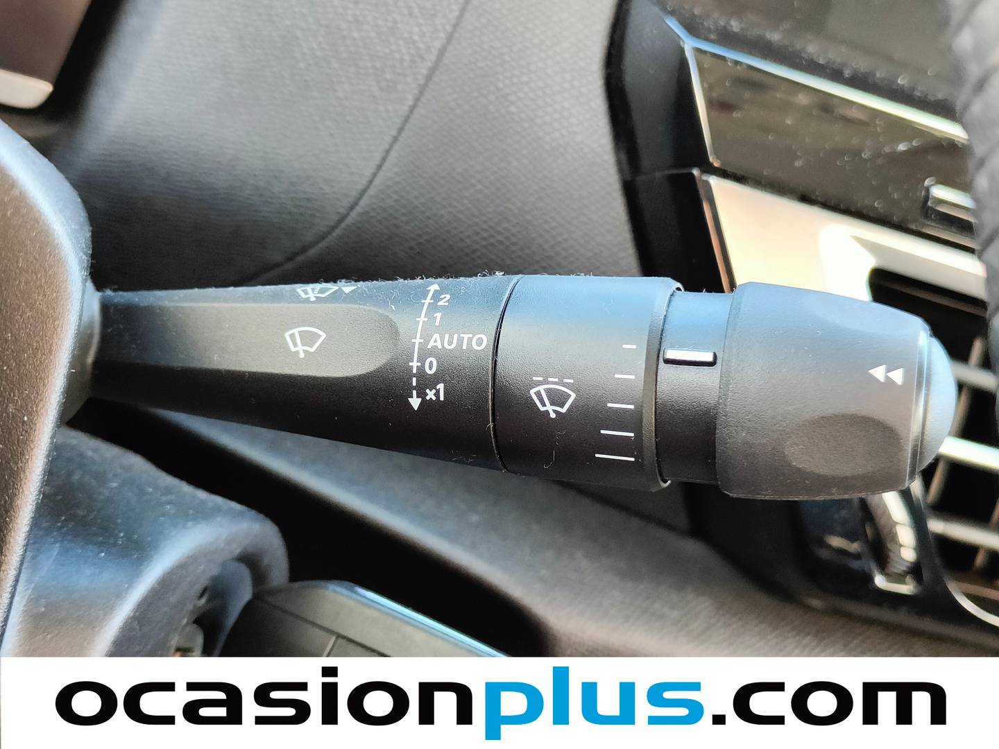 Accesorios del Citroën C4 Citroen C4 BlueHDi 110 S&S Feel (110 CV)